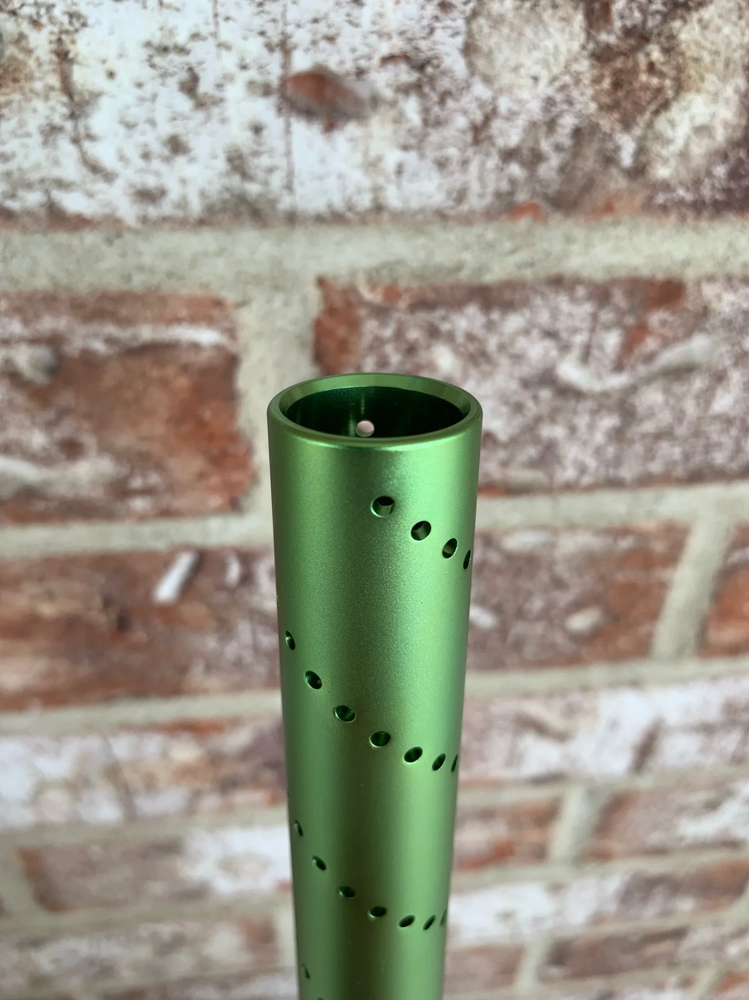 Used Shocker Amp Paintball Gun - Green / Black - Image 7
