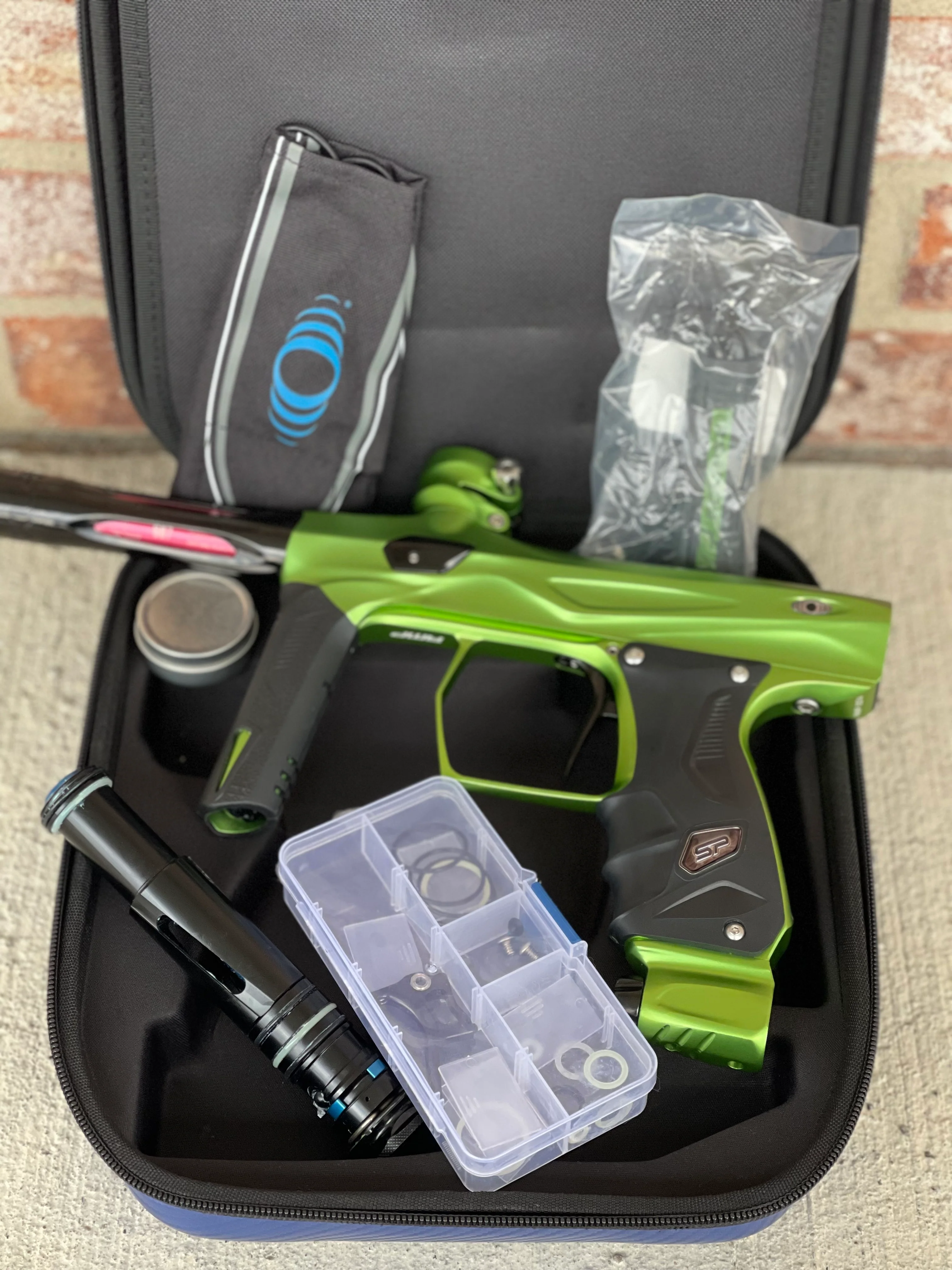 Used Shocker Amp Paintball Gun - Green/Black - Image 7