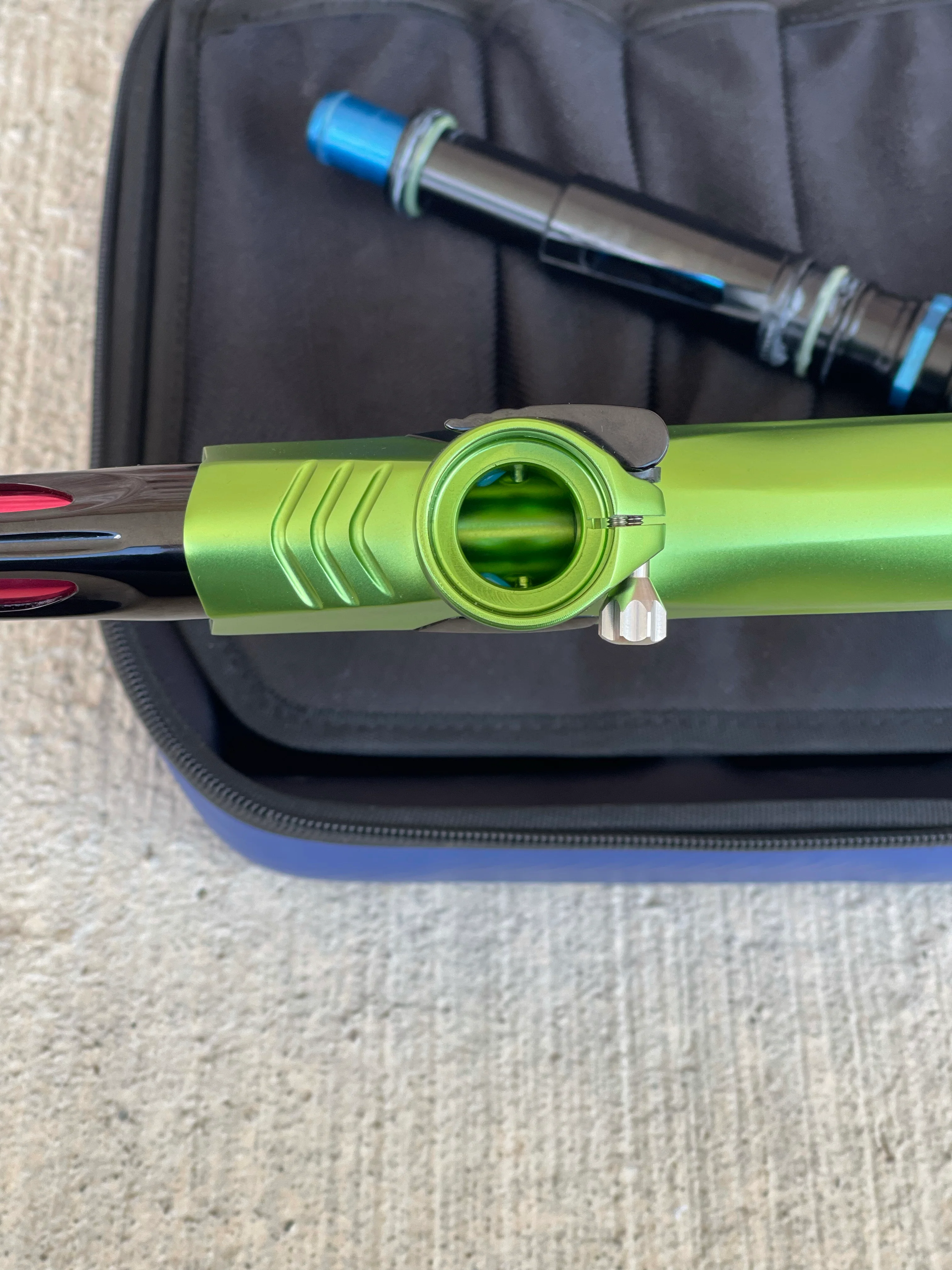 Used Shocker Amp Paintball Gun - Green/Black with Infamous Deuce Trigger and Blue Grips - Image 10