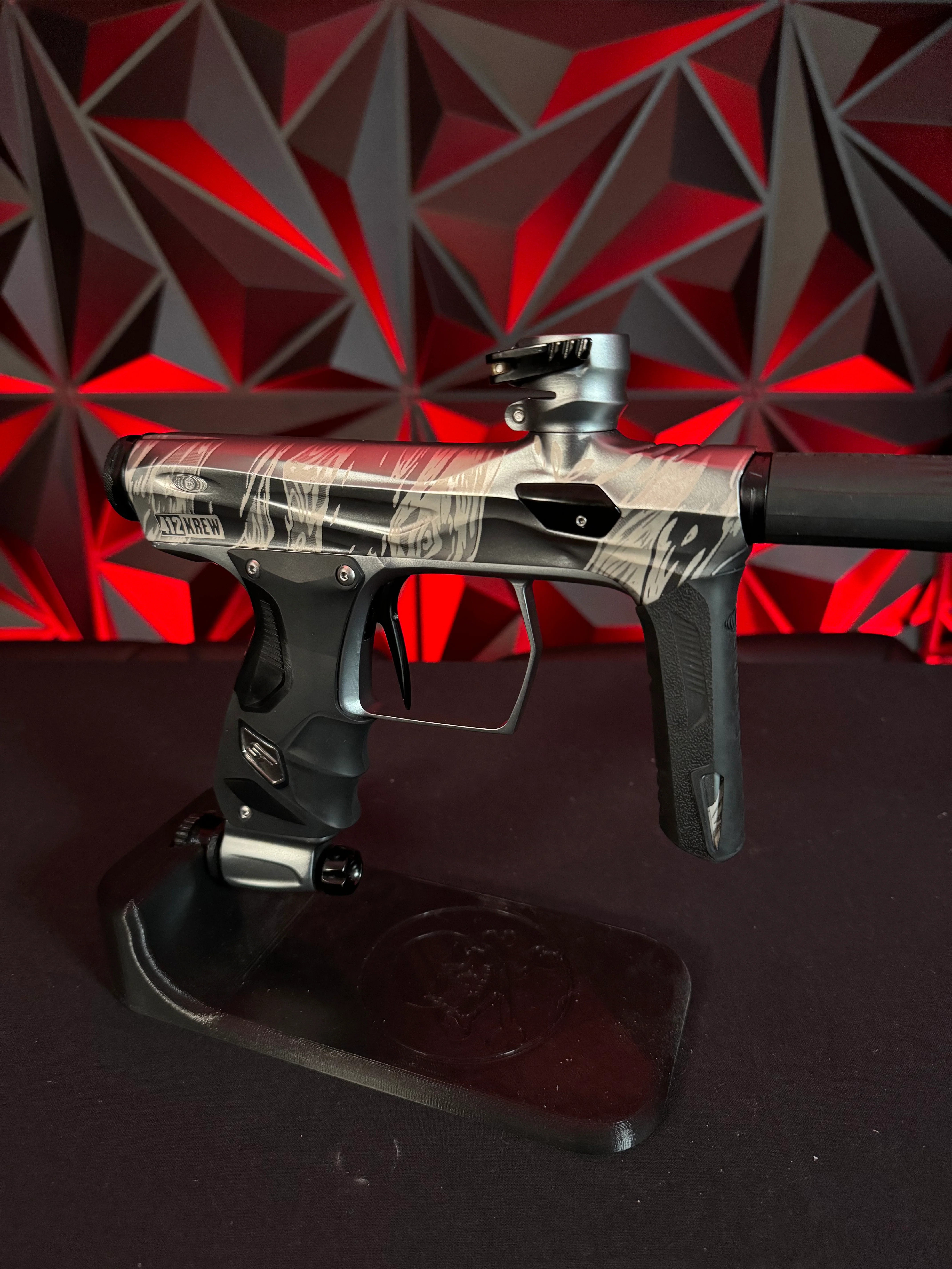Used Shocker AMP Paintball Gun -LE 412 Krew Tiger Stripe w/ Mech Frame - Image 3