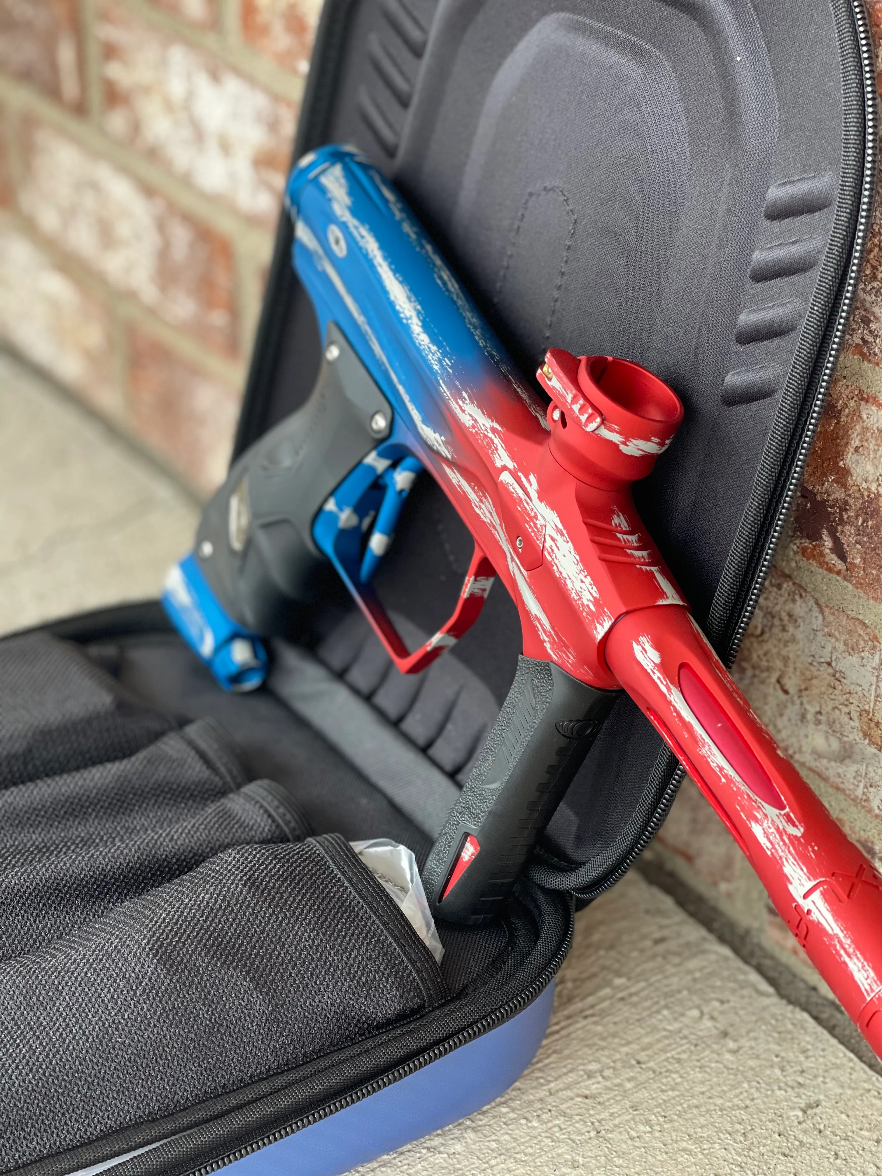 Used Shocker Amp Paintball Gun - LE Patriot - Image 4