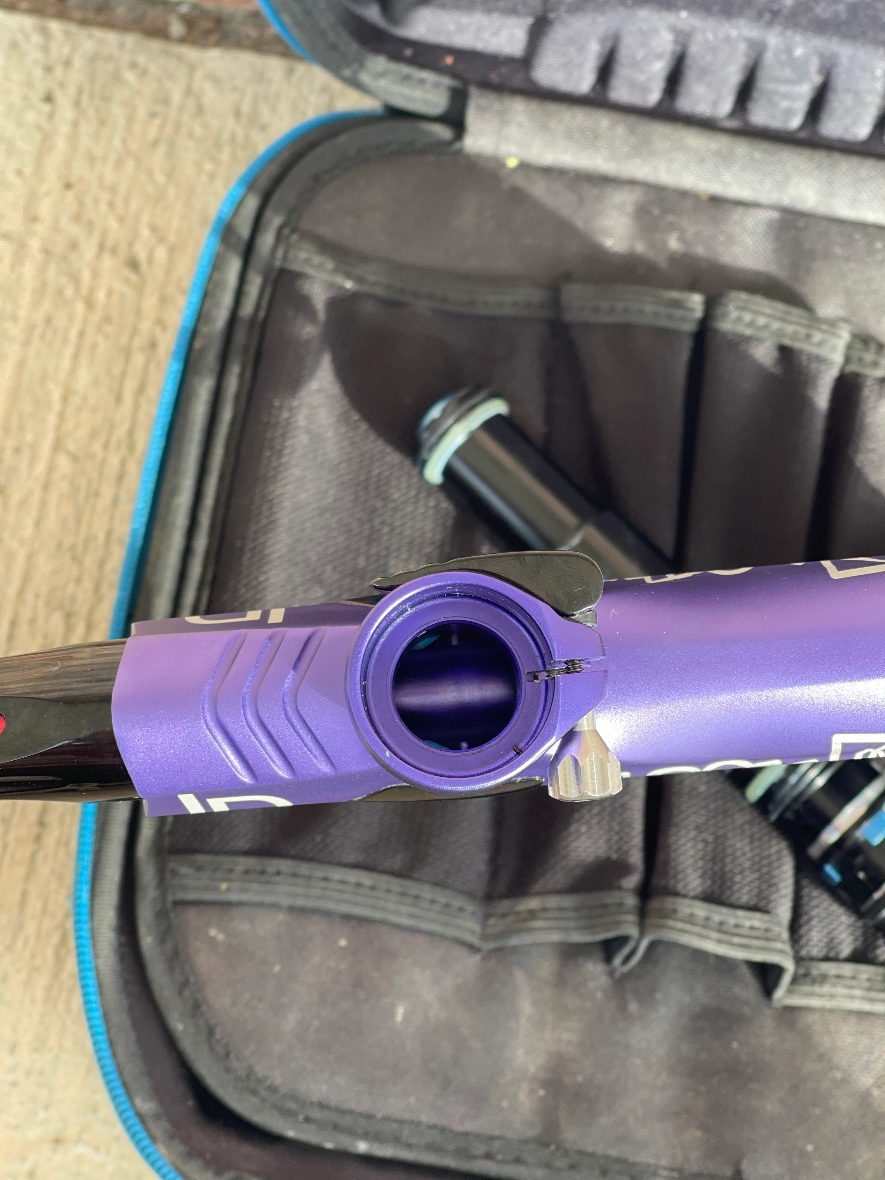 Used Shocker Amp Paintball Gun - Purple Lockdown LE - Image 11