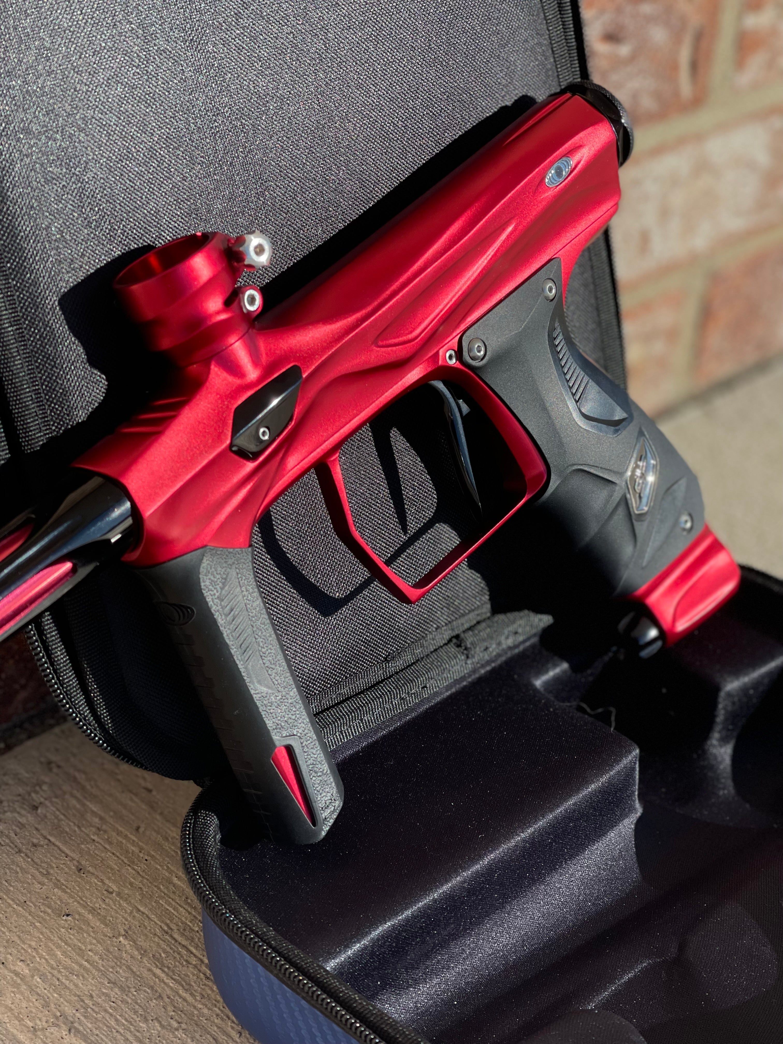 Used Shocker Amp Paintball Gun - Red - Image 4