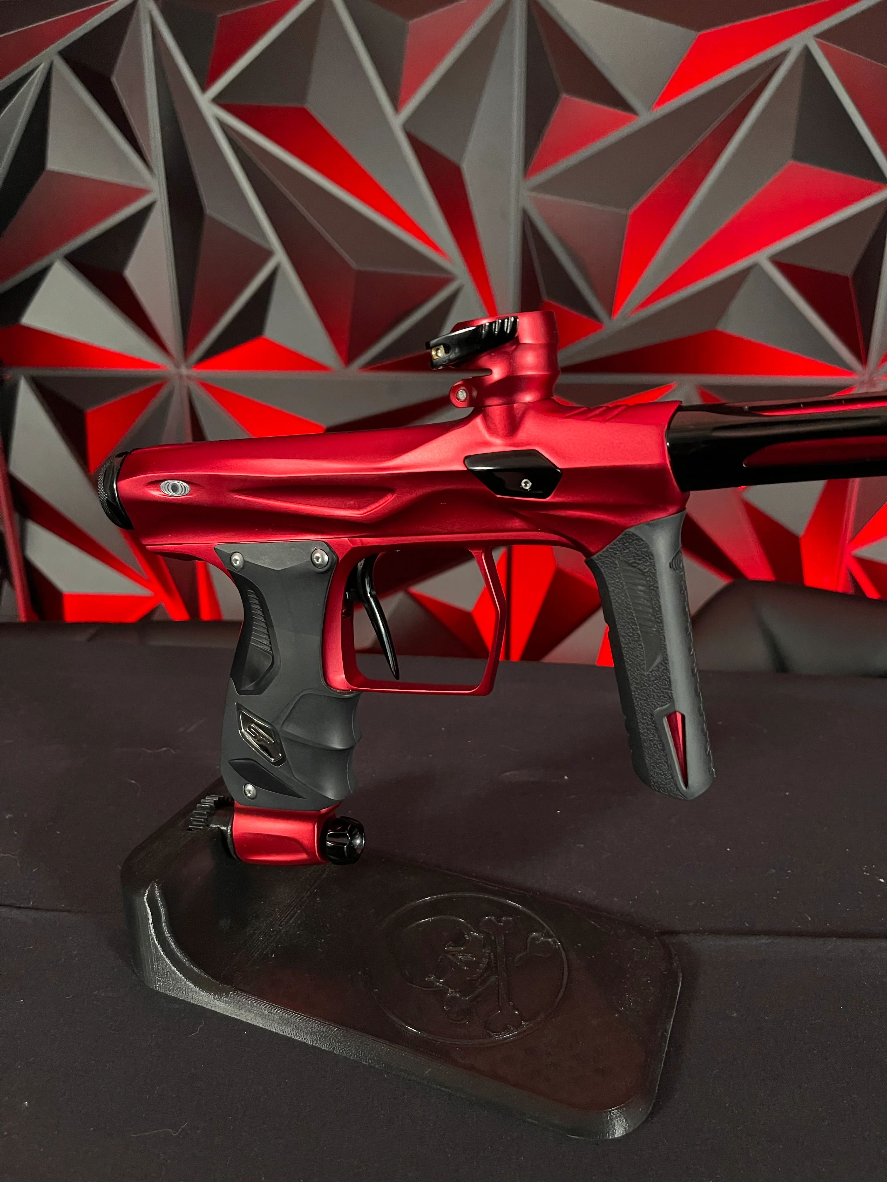 Used Shocker Amp Paintball Gun - Red - Image 3