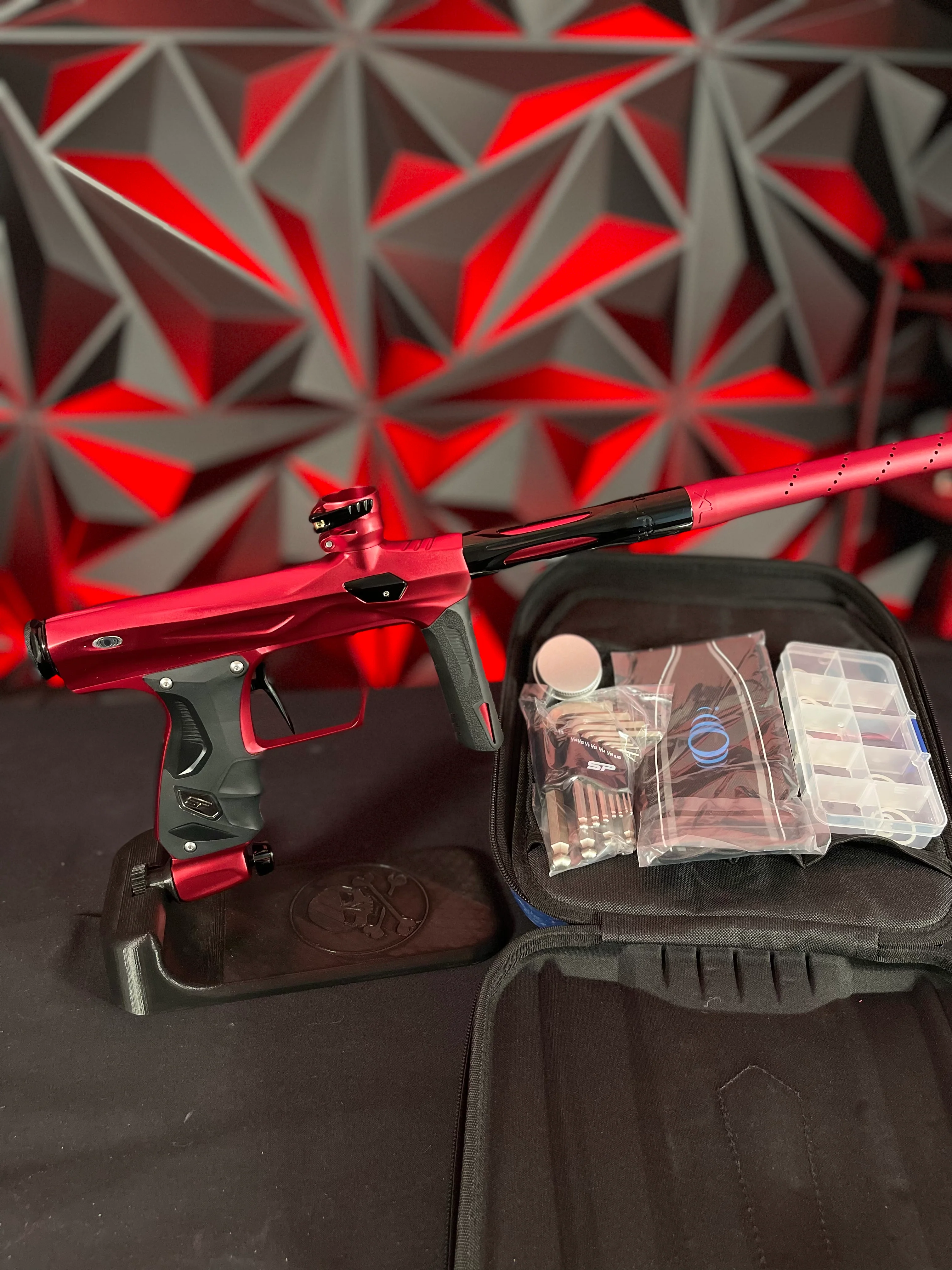 Used Shocker Amp Paintball Gun - Red - Image 8
