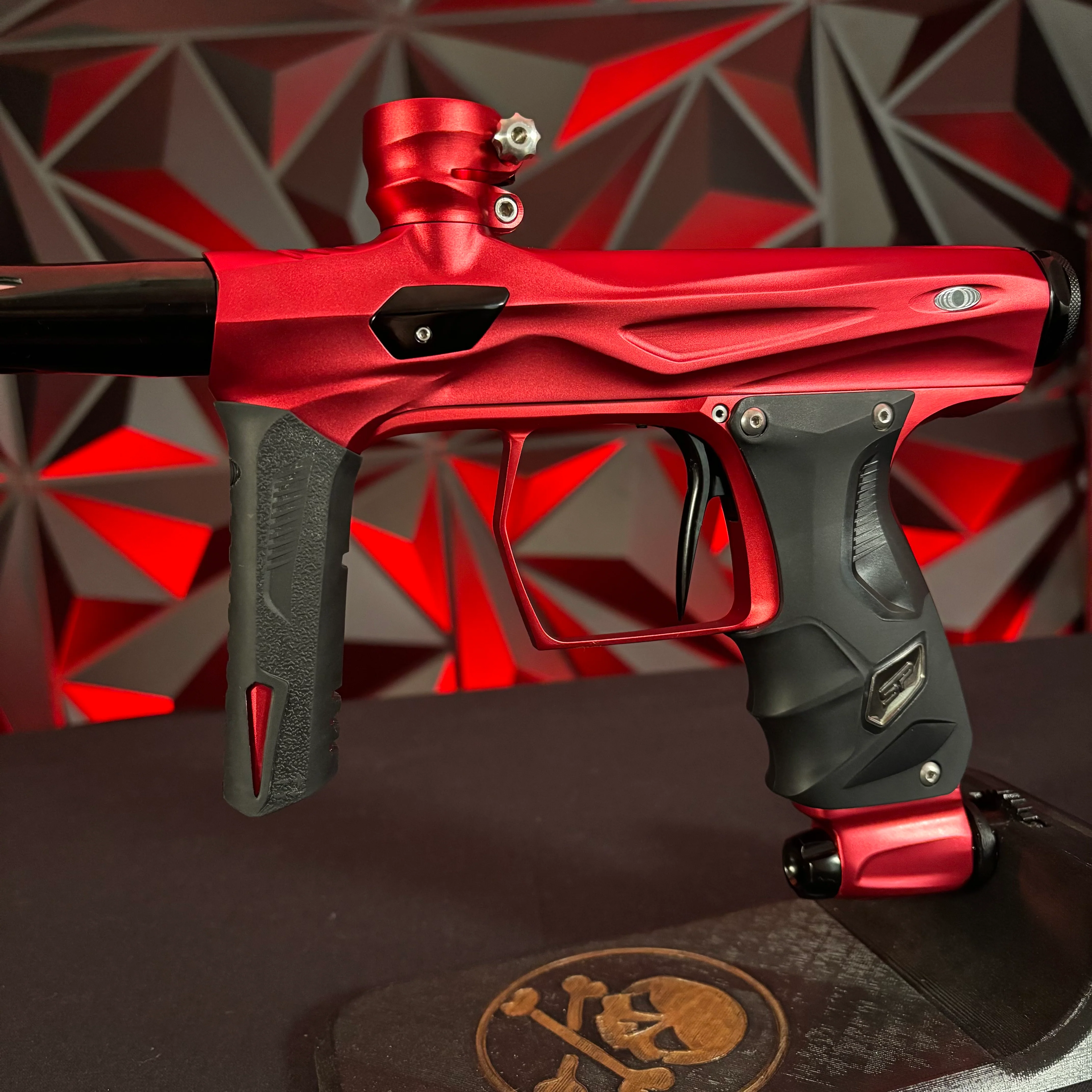 Used Shocker Amp Paintball Gun - Red - Image 3