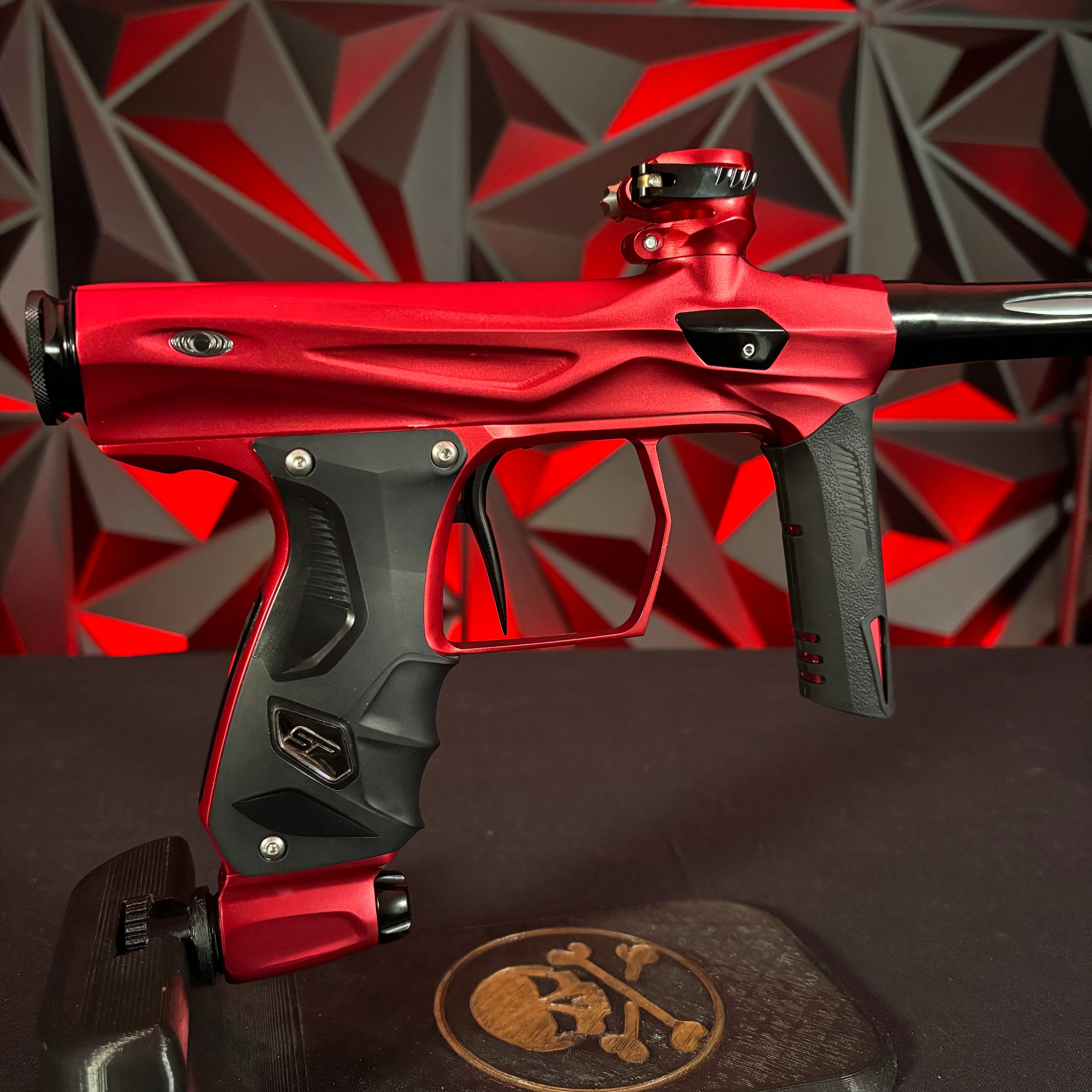 Used Shocker Amp Paintball Gun - Red - Image 4