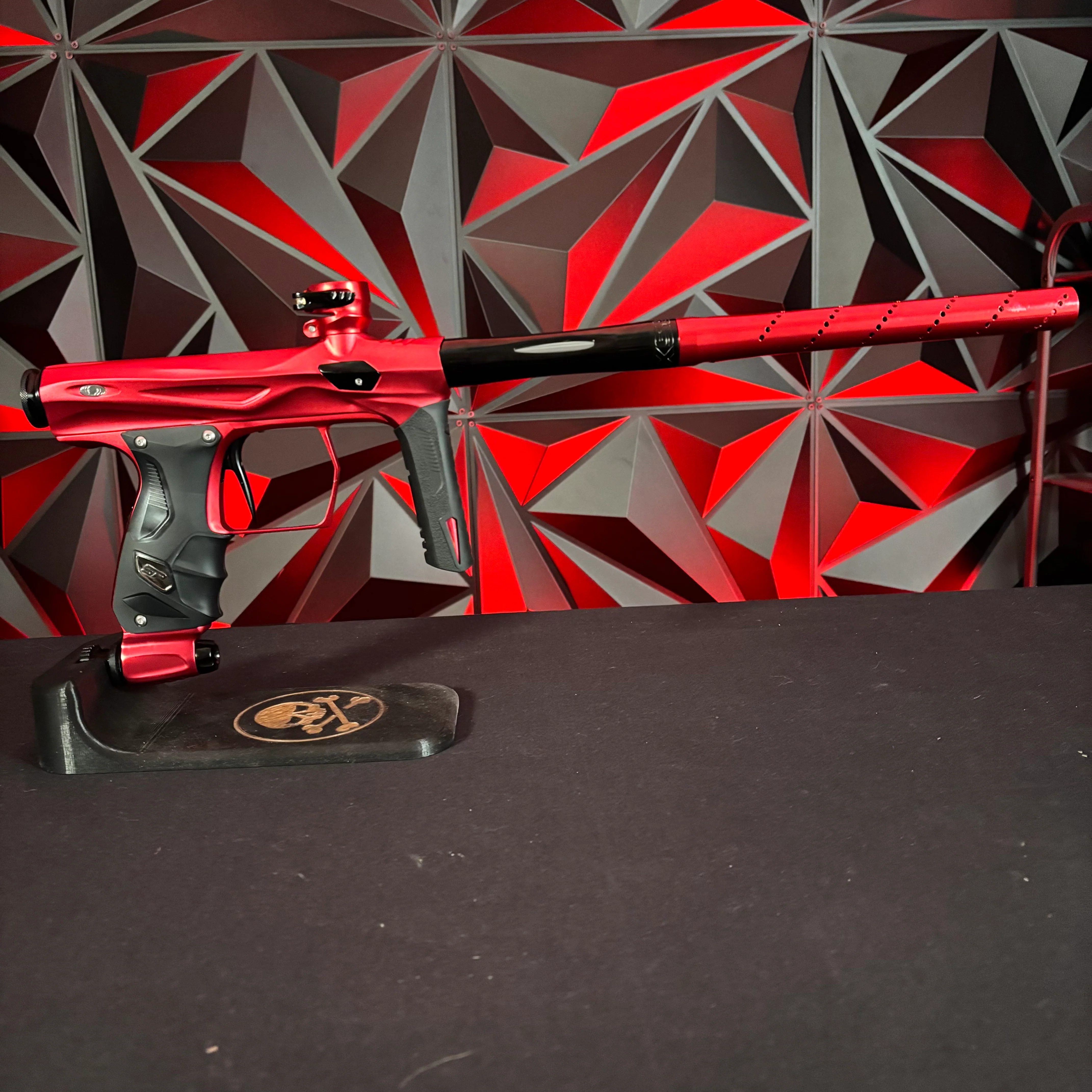Used Shocker Amp Paintball Gun - Red - Image 6