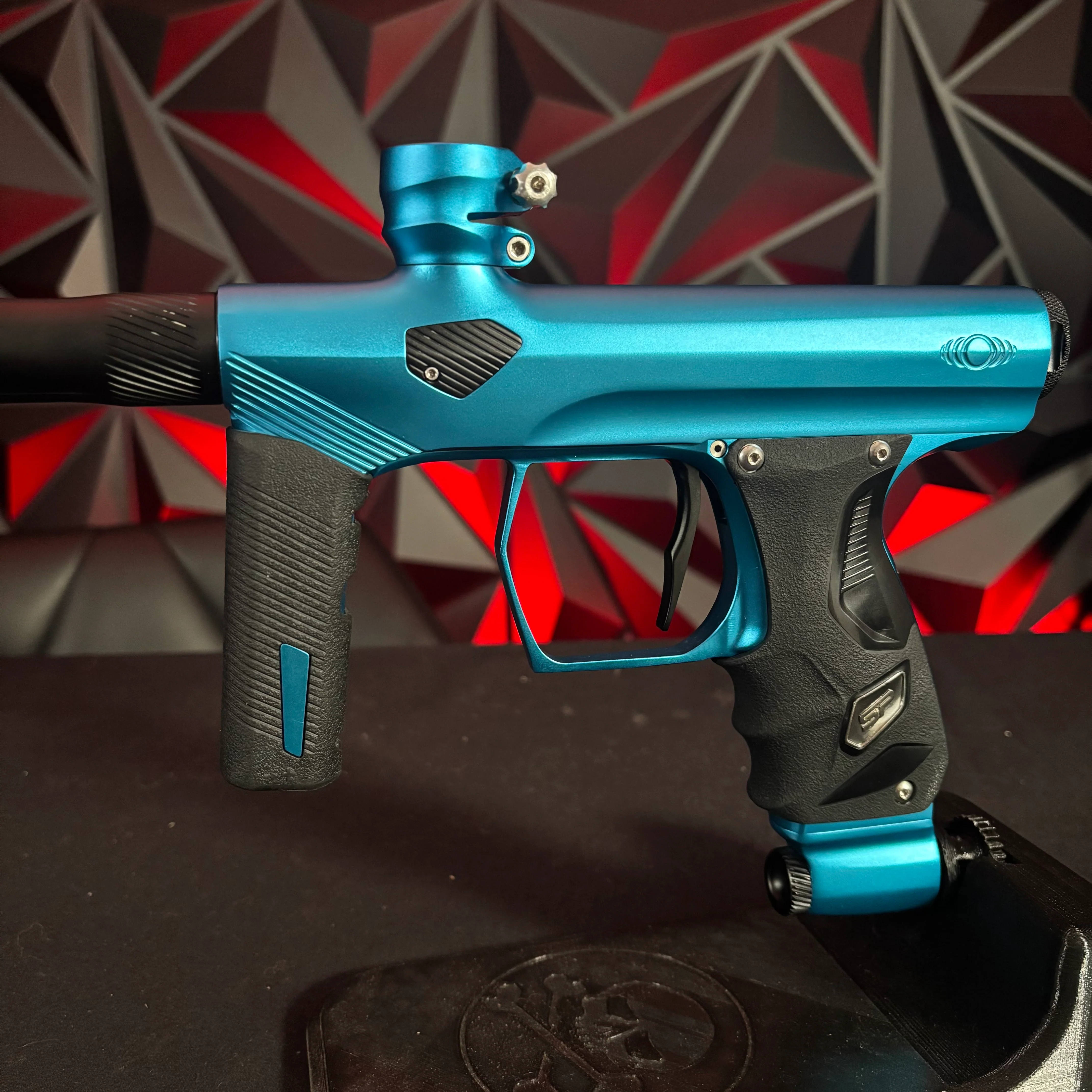 Used Shocker ERA Paintball Gun - Blue/Black - Image 5