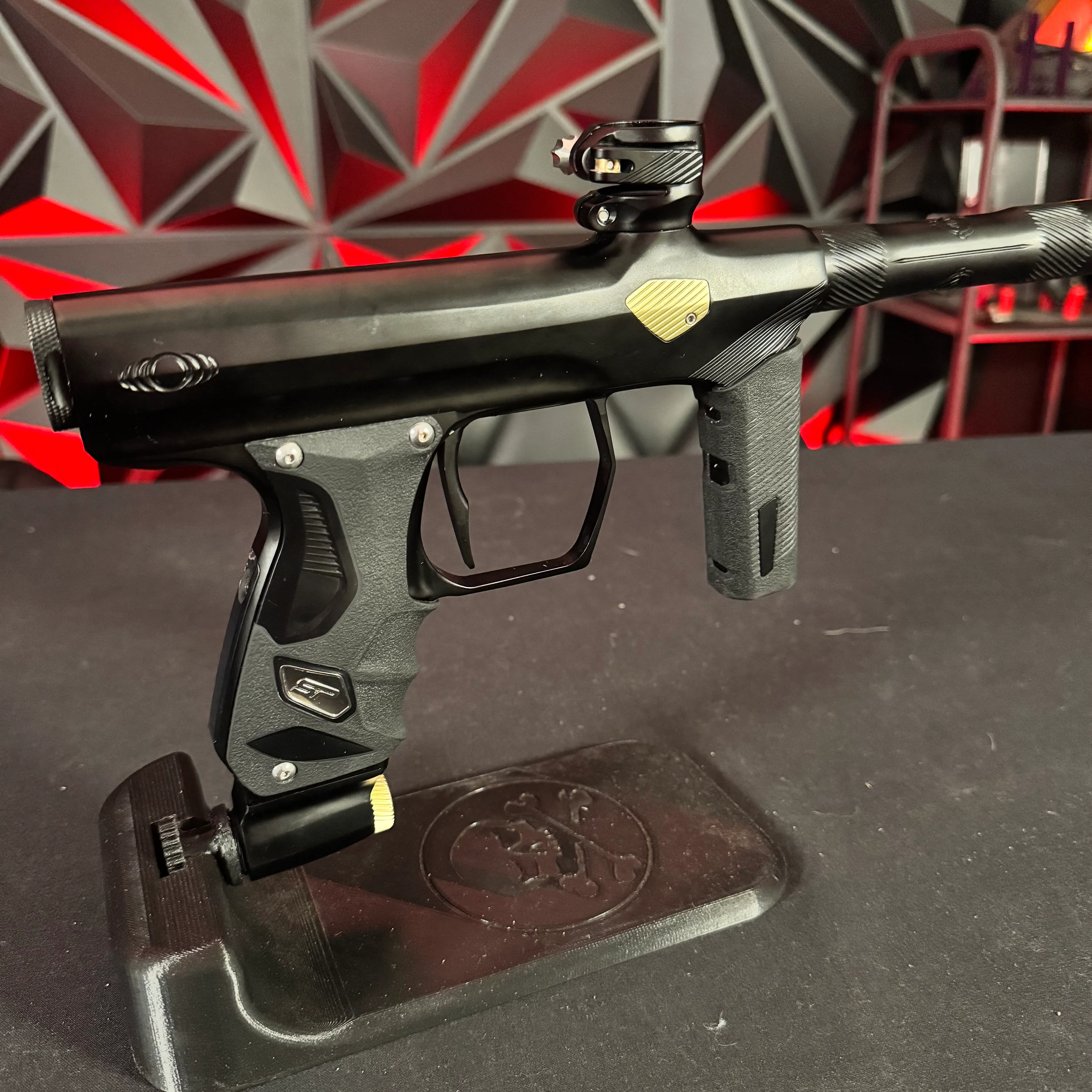 Used Shocker ERA Paintball Gun - Dust Black w/ Gold Eye Covers & Turn Knob, ACP Tip - Image 2