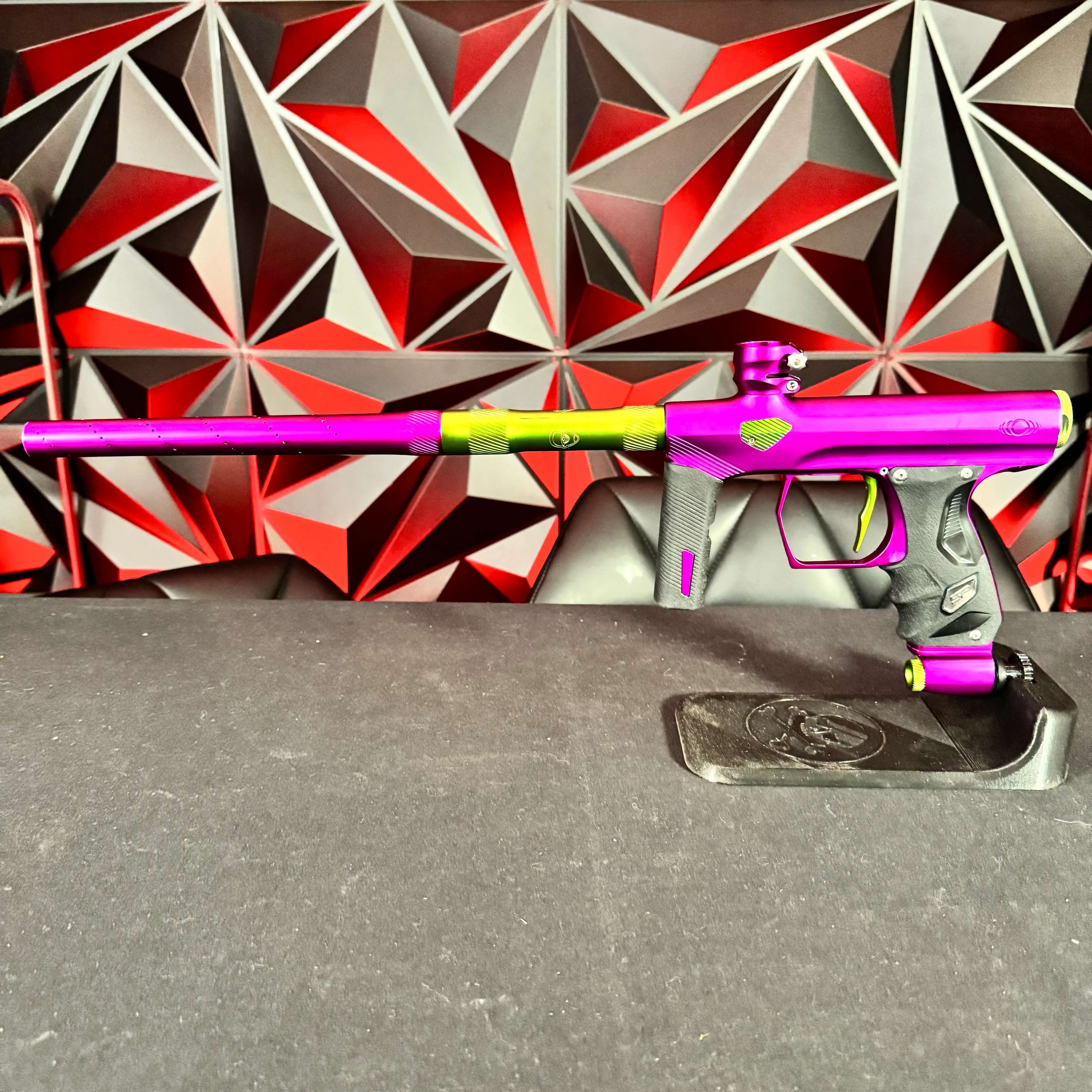 Used Shocker ERA Paintball Gun - Dust Purple/Dust Green - Image 7