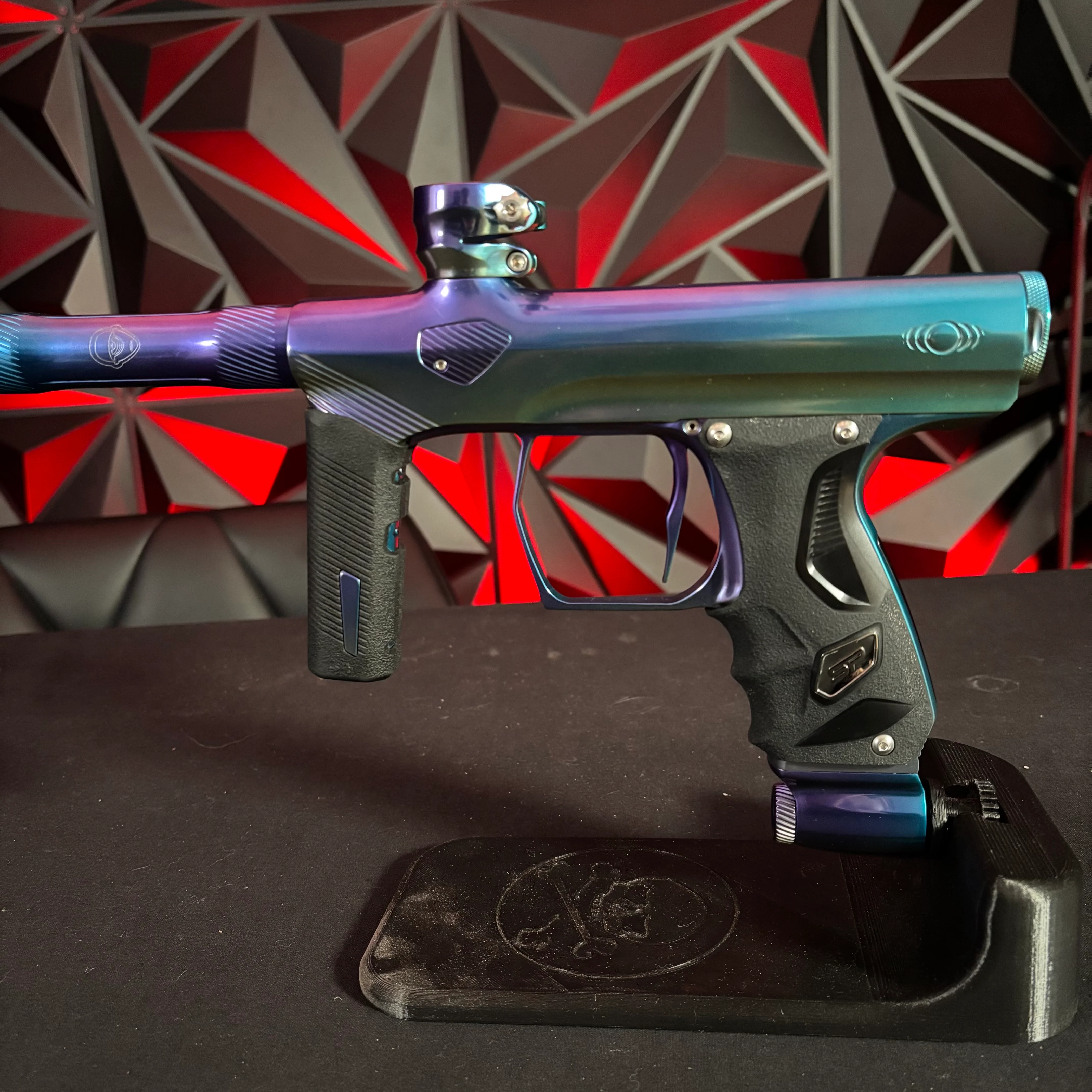 Used Shocker ERA Paintball Gun - LE Polished Prism - Image 4