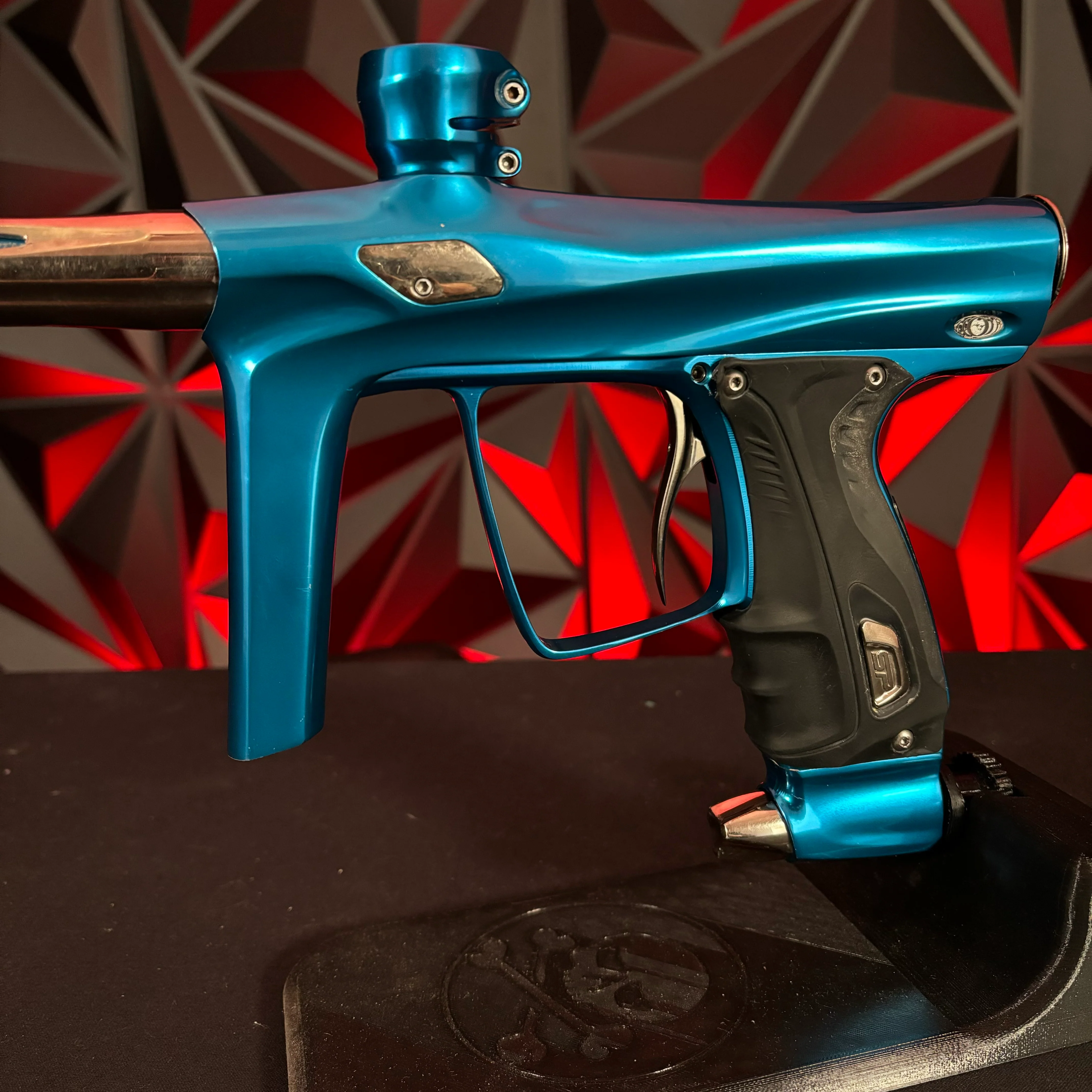 Used Shocker RSX Paintball Gun - Polished Blue/Polished Gold w/Mech Frame and 4 Inserts - Image 5