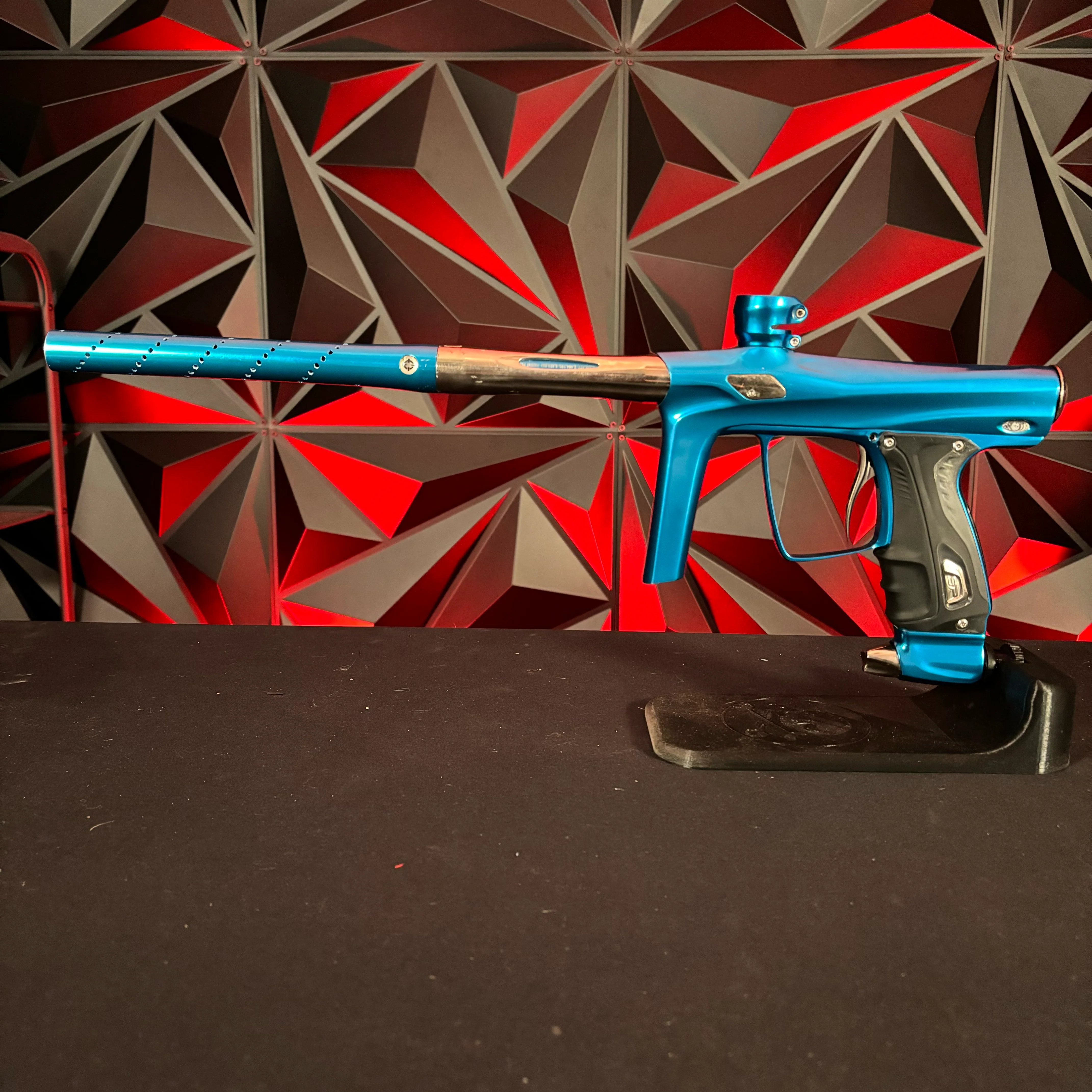 Used Shocker RSX Paintball Gun - Polished Blue/Polished Gold w/Mech Frame and 4 Inserts - Image 7