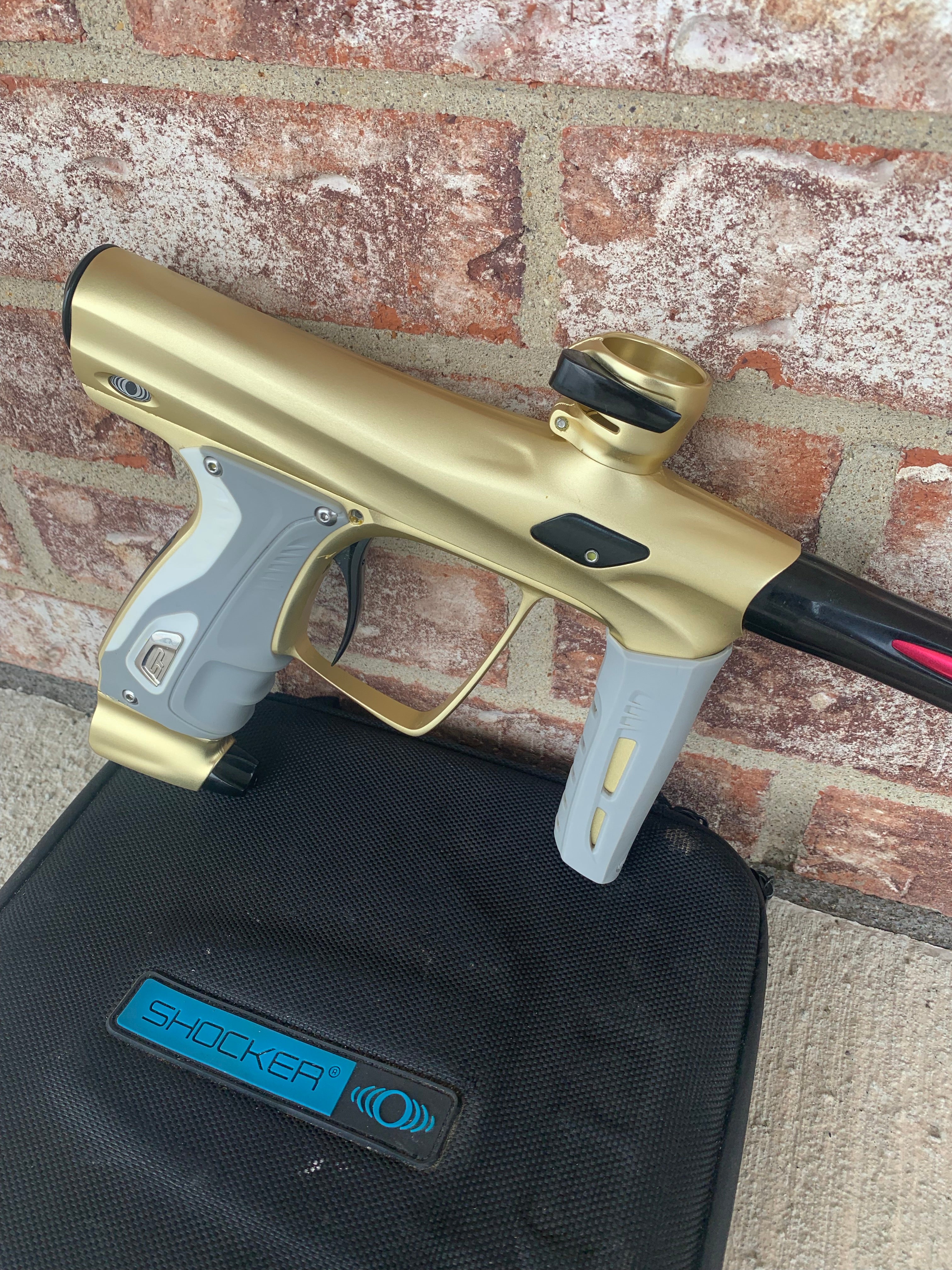 Used Shocker RSX Paintball Marker- Dusk Gold - Image 4