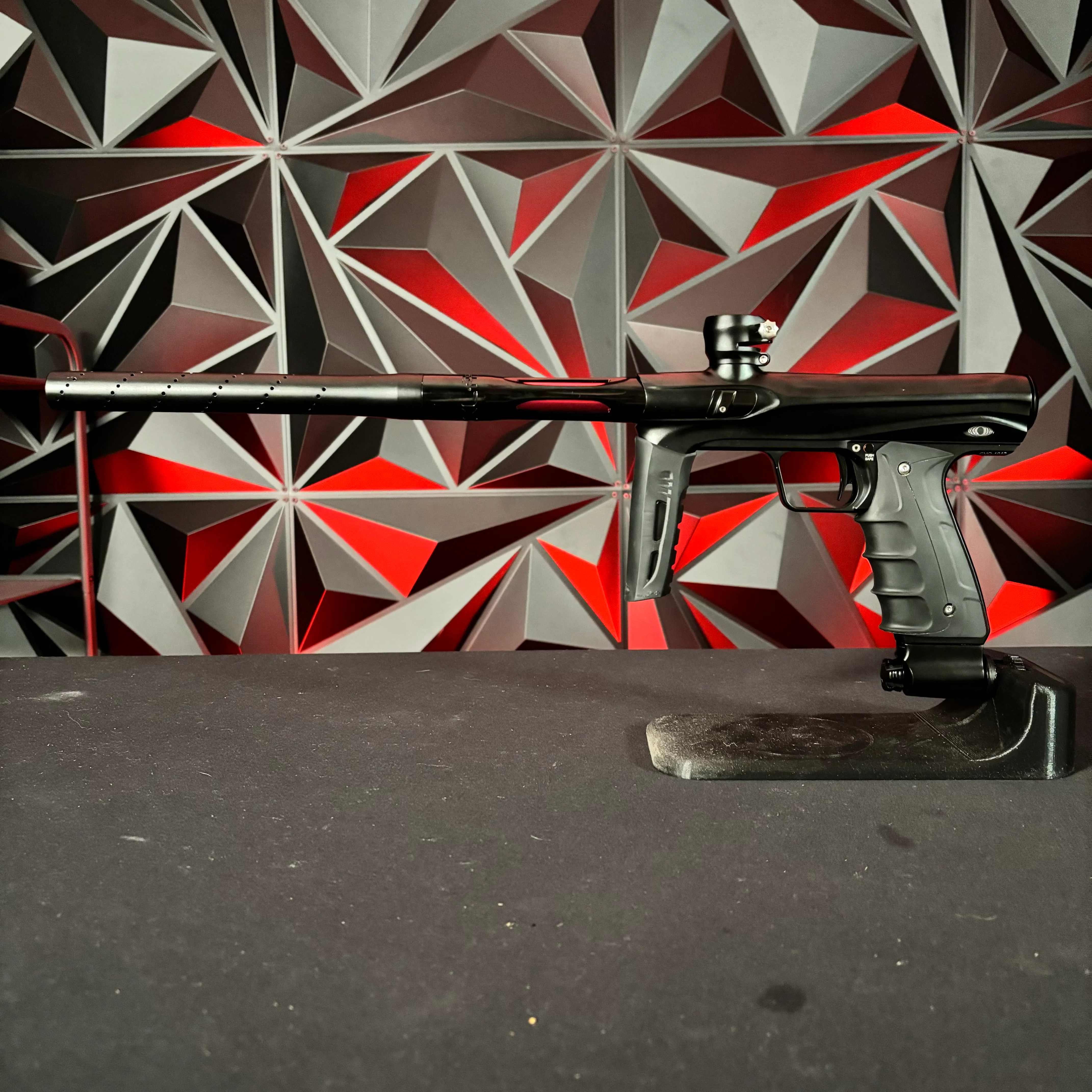 Used Shocker XLS CVO Paintball Gun - Dust Black - Image 7