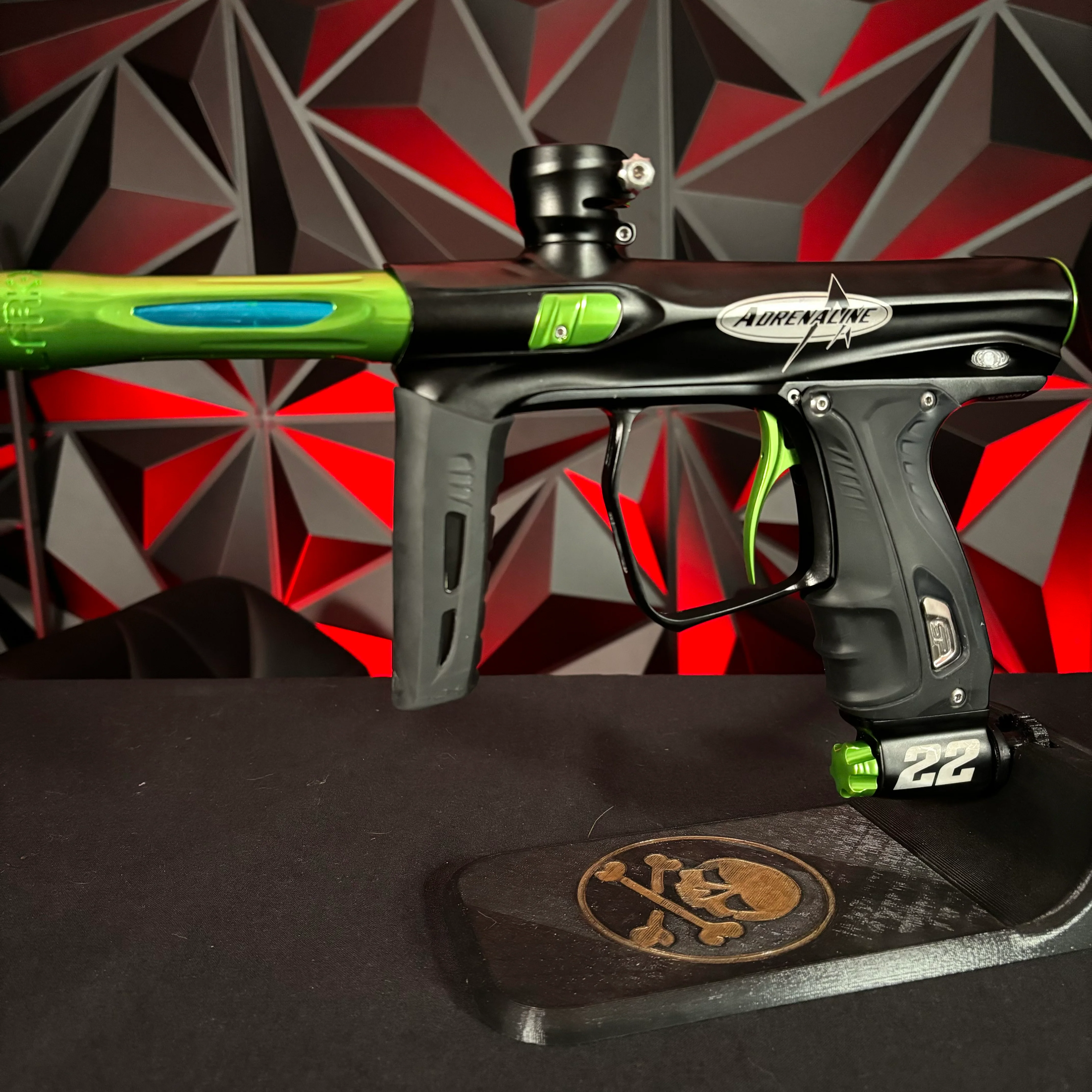 Used Shocker XLS Paintball Gun - "Adrenalin" Black/Green - Image 5