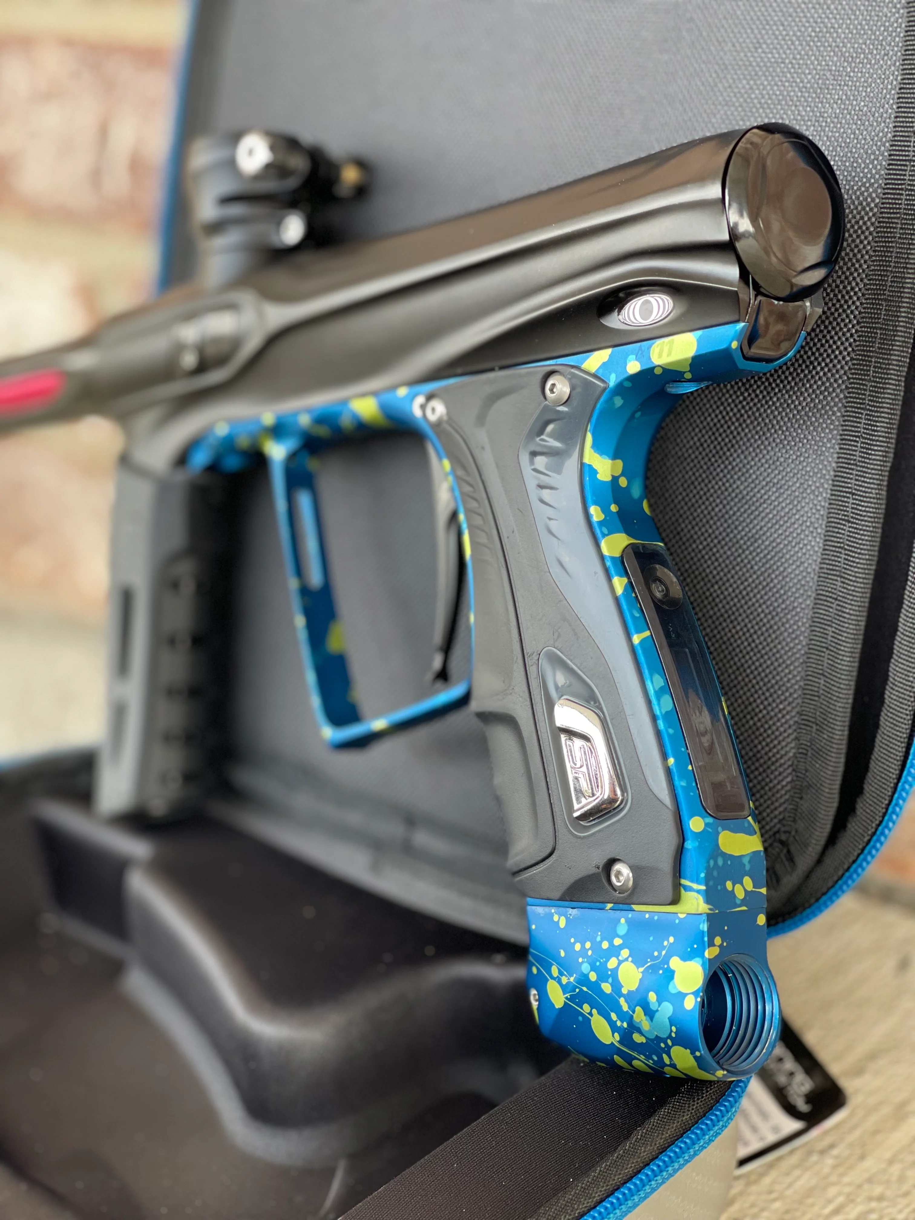 Used Shocker XLS Paintball Gun - Black / Blue w/ CVO Frame - Image 2