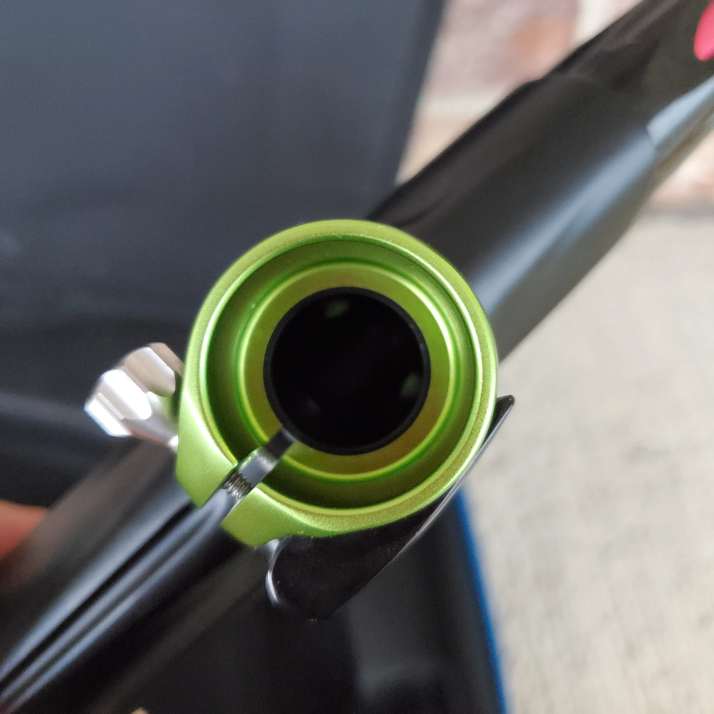 Used Shocker XLS Paintball Gun - Black / Green - Image 7