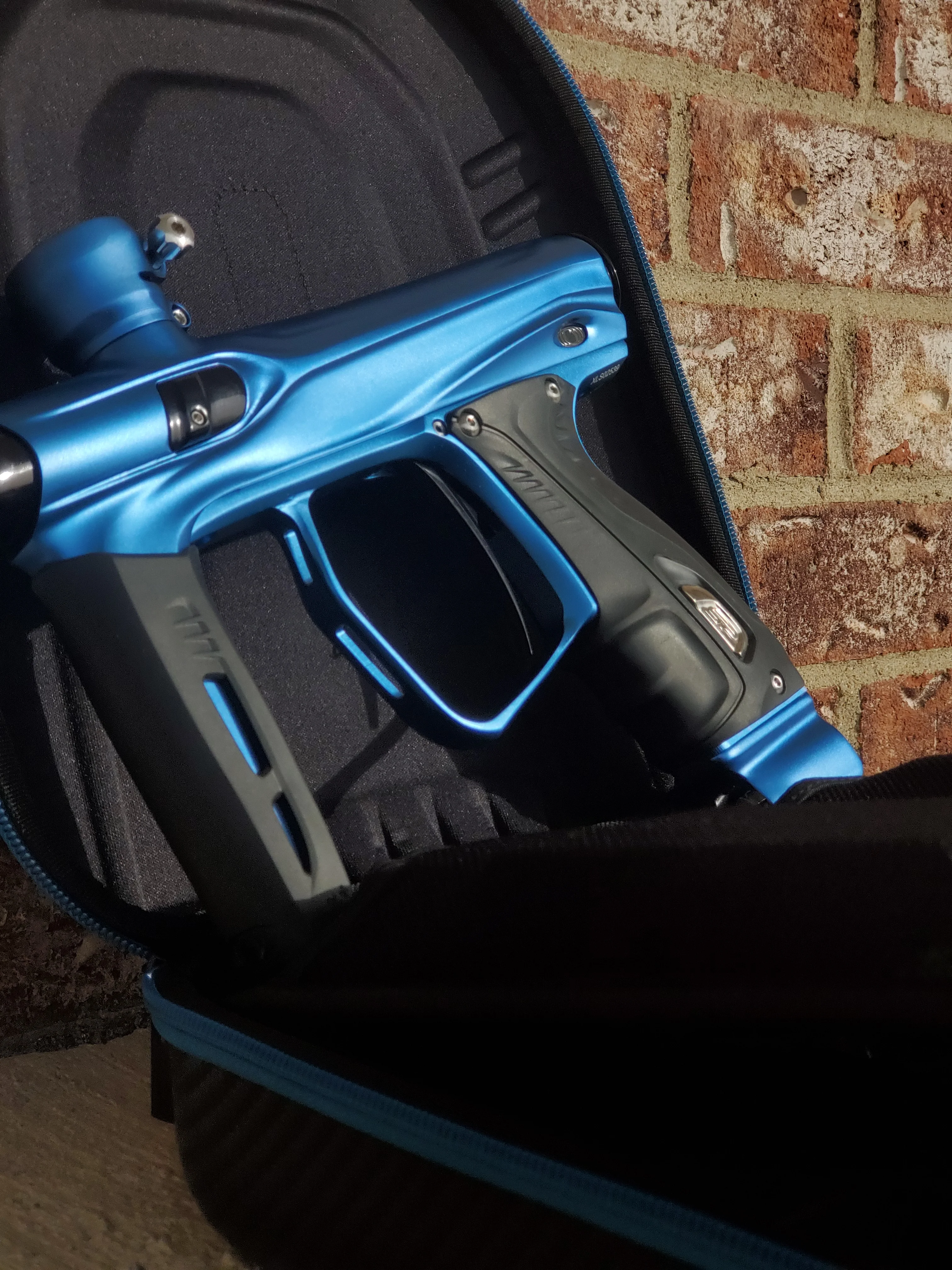 Used Shocker XLS Paintball Gun - Dust Blue - Image 4