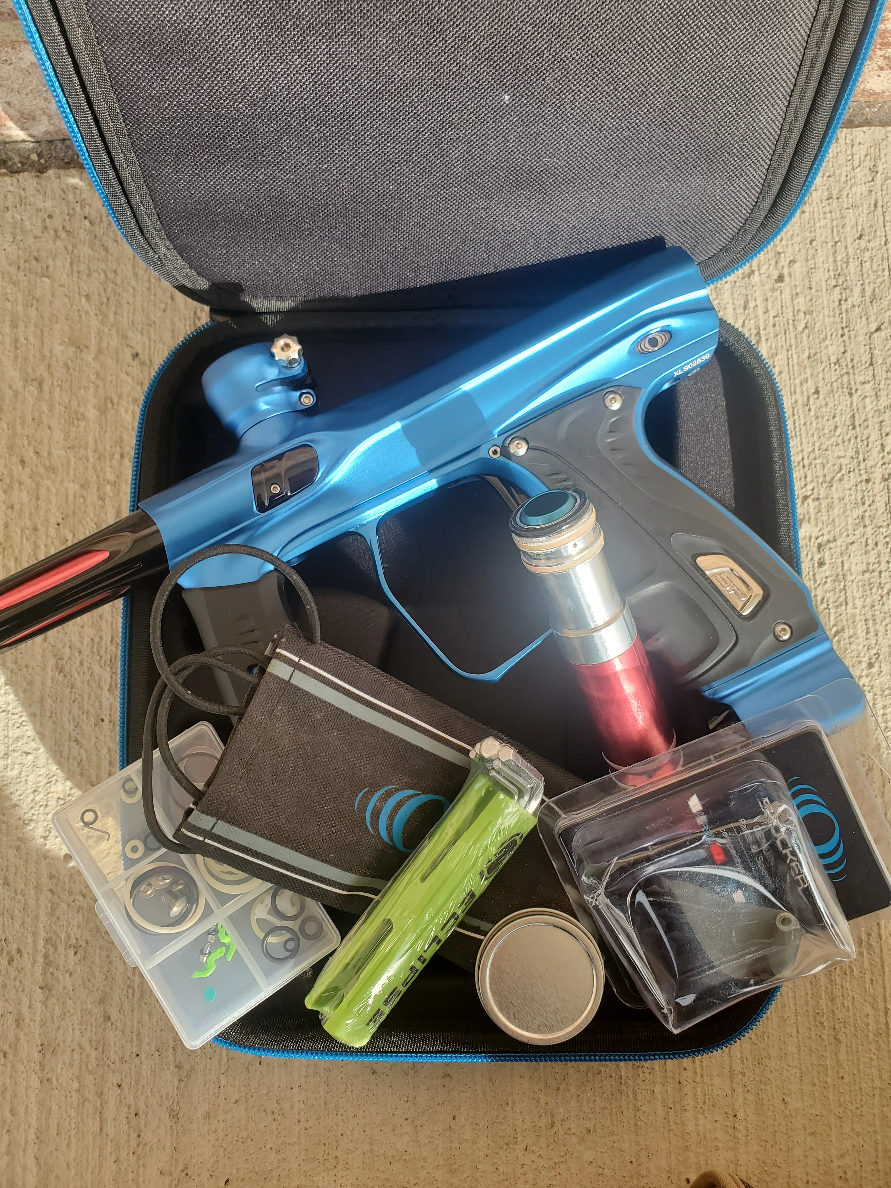 Used Shocker XLS Paintball Gun - Dust Blue - Image 5