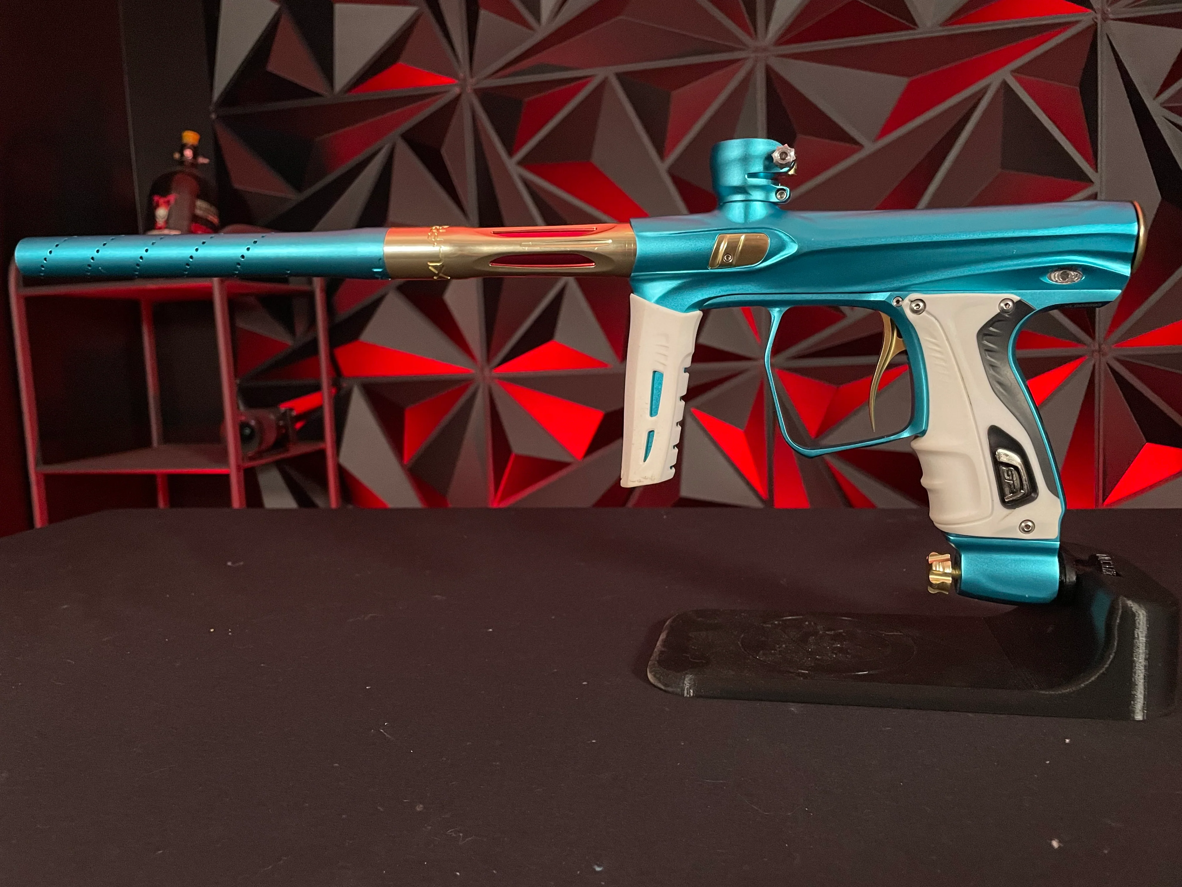 Used Shocker XLS Paintball Gun - Dust Teal / Polished Gold - Image 6