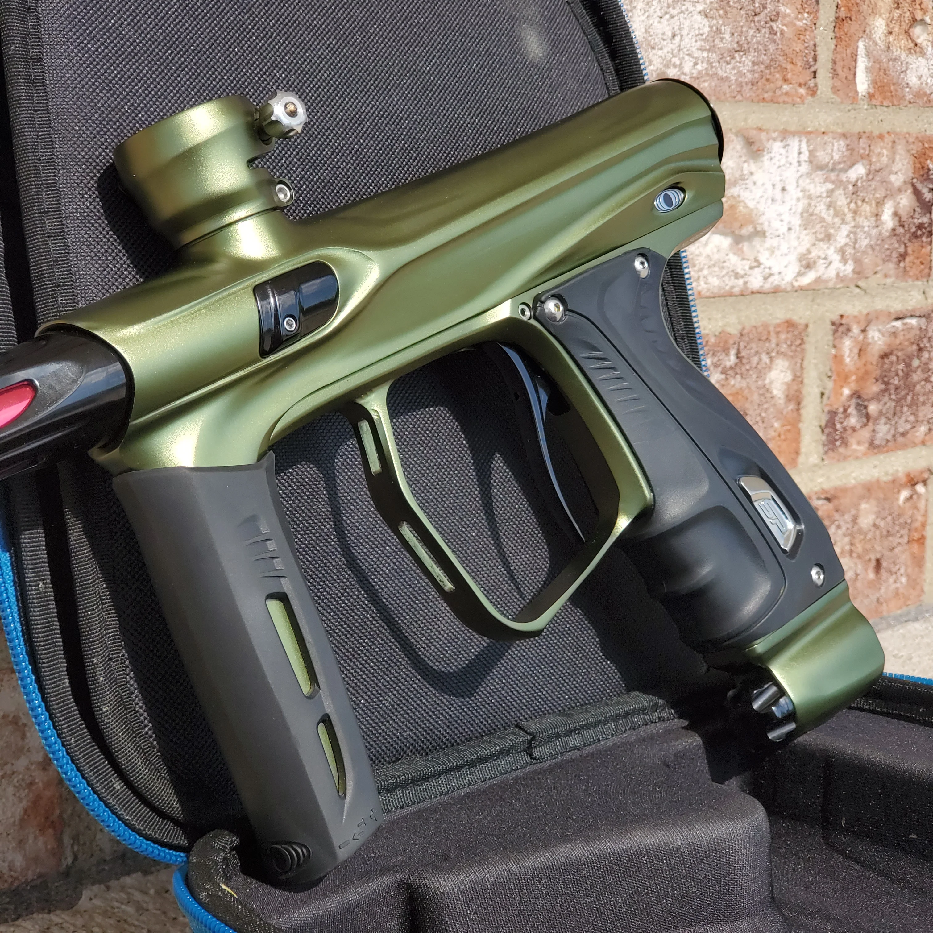Used Shocker XLS Paintball Gun - Olive - Image 4