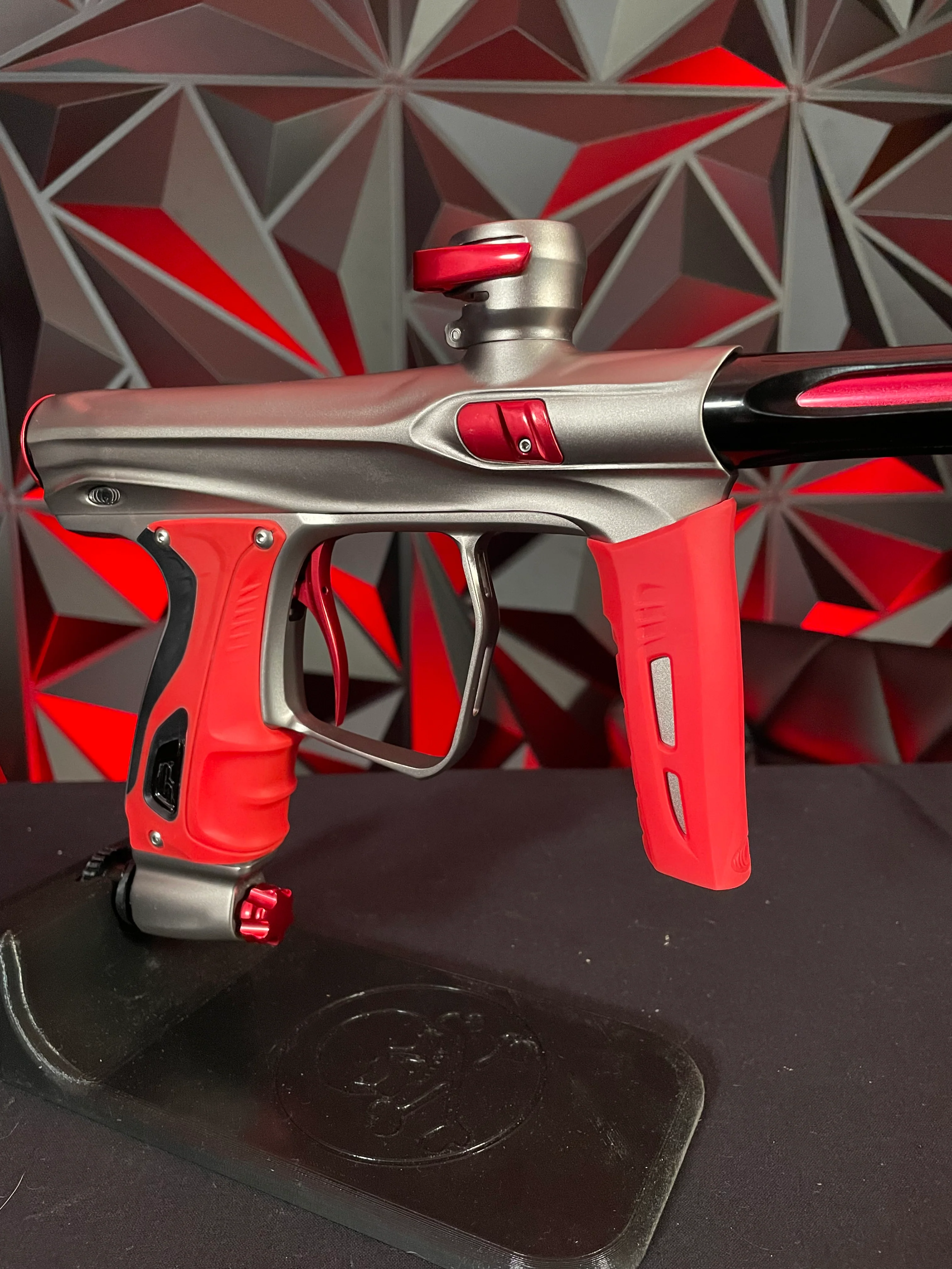 Used Shocker XLS Paintball Gun - Pewter/Red w/ Red Grip Kit - Image 3
