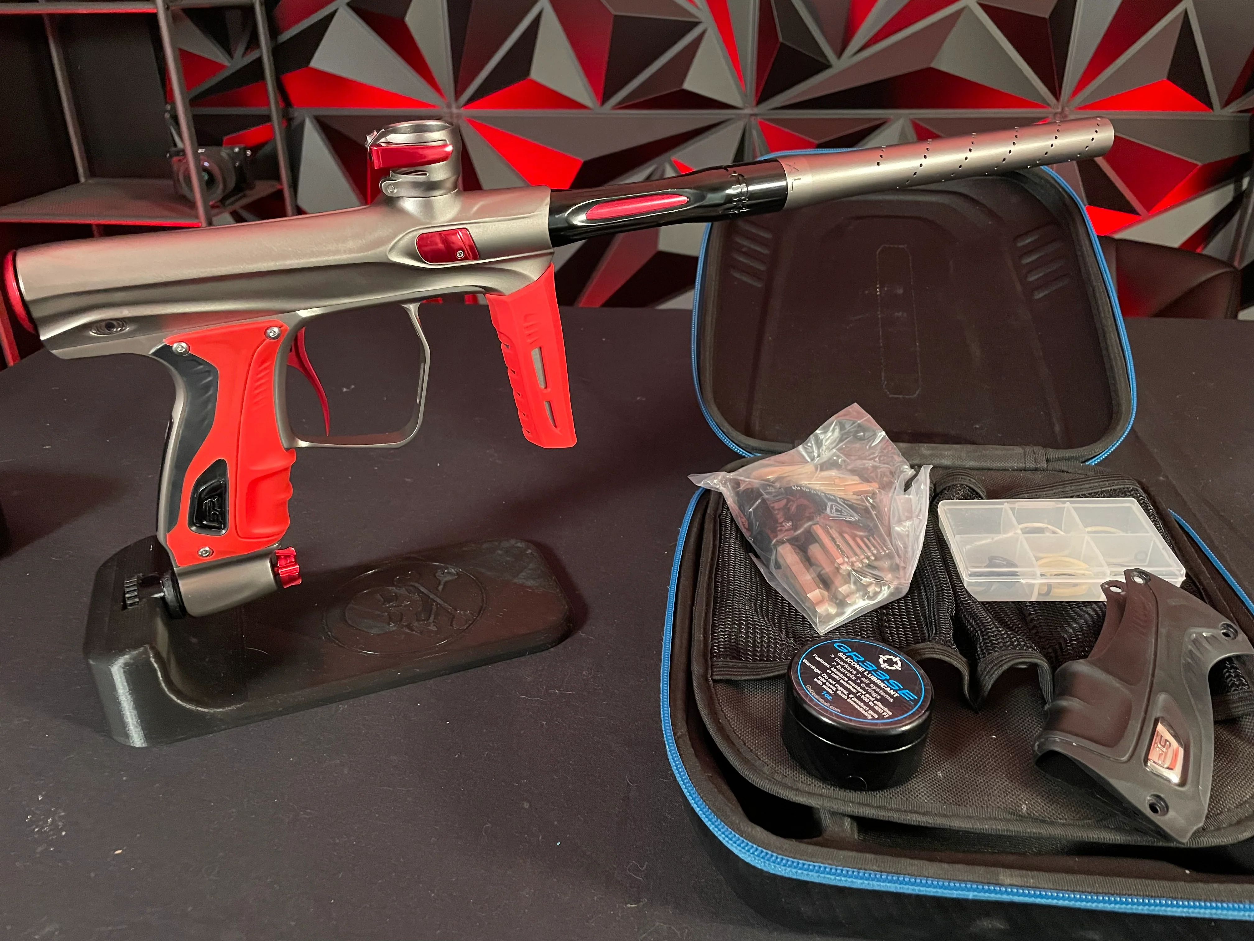 Used Shocker XLS Paintball Gun - Pewter/Red w/ Red Grip Kit - Image 7