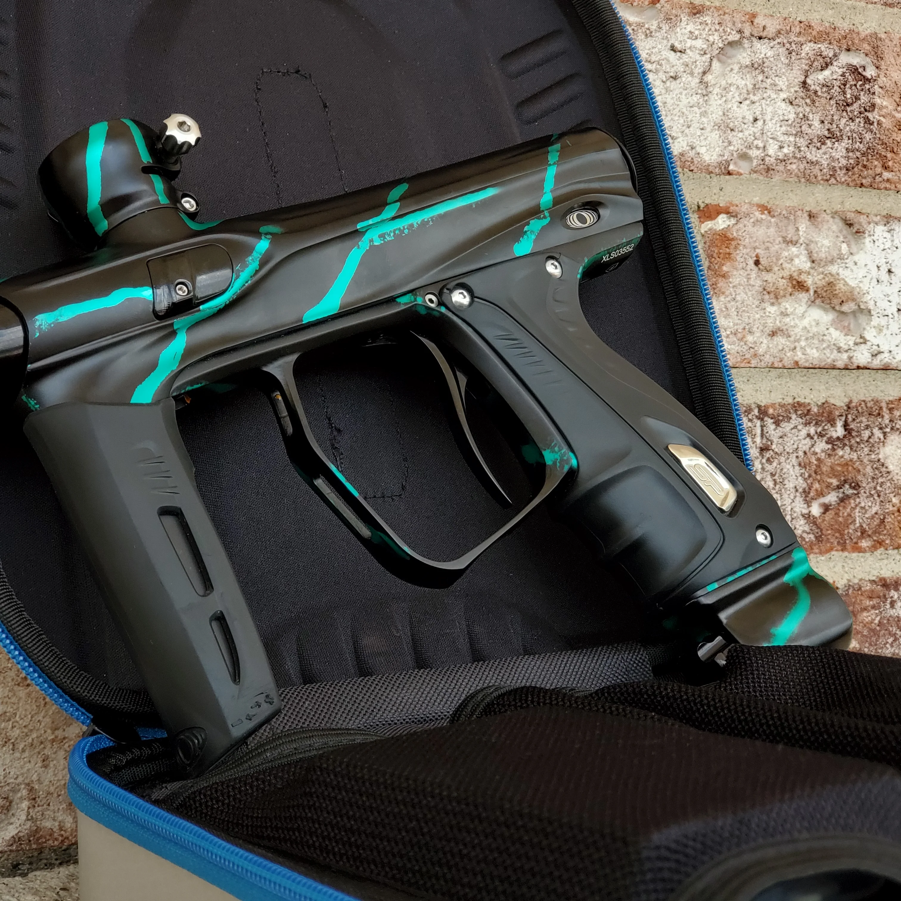 Used Shocker XLS Paintball Gun - Seattle Thunder 2020 Edition - Image 4