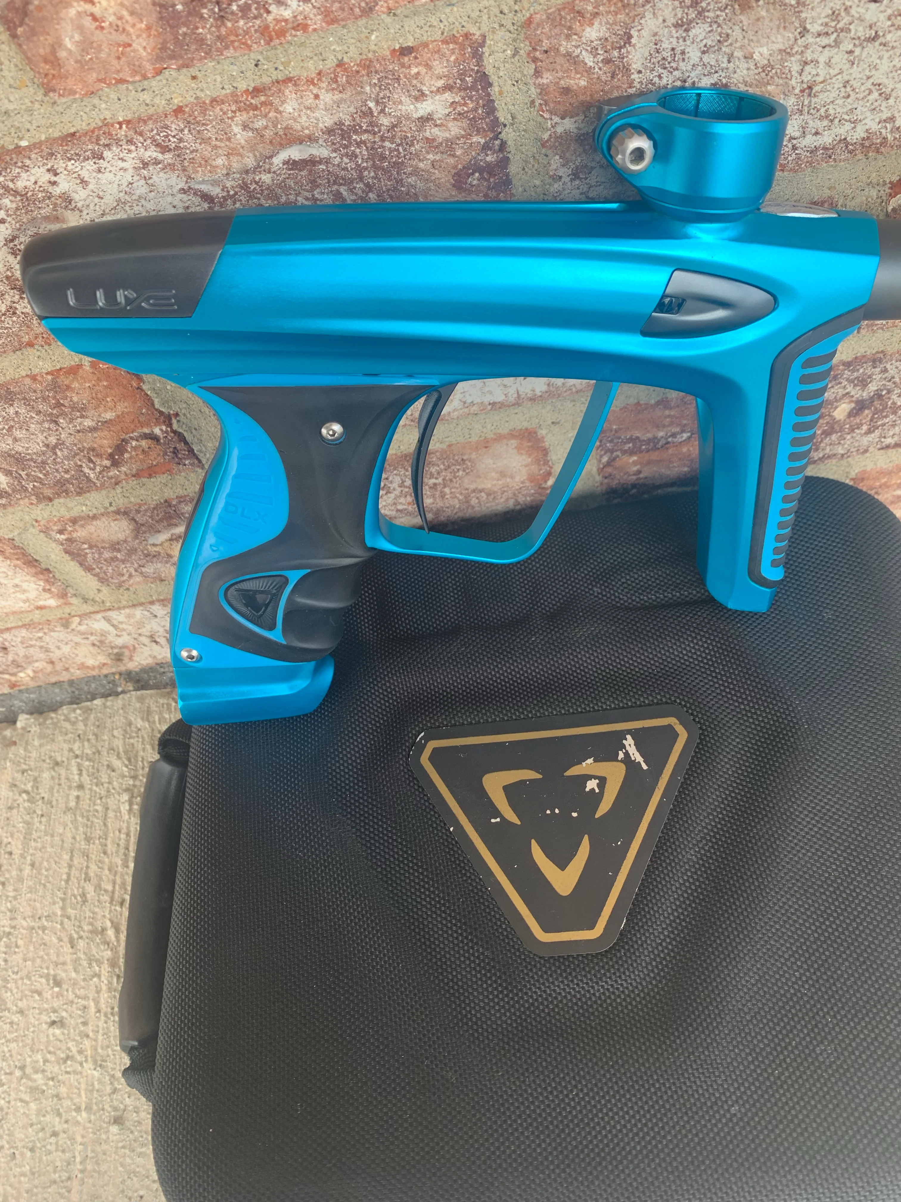 Used Smart Parts DLX Ice Paintball Marker- Teal/Gray - Image 2