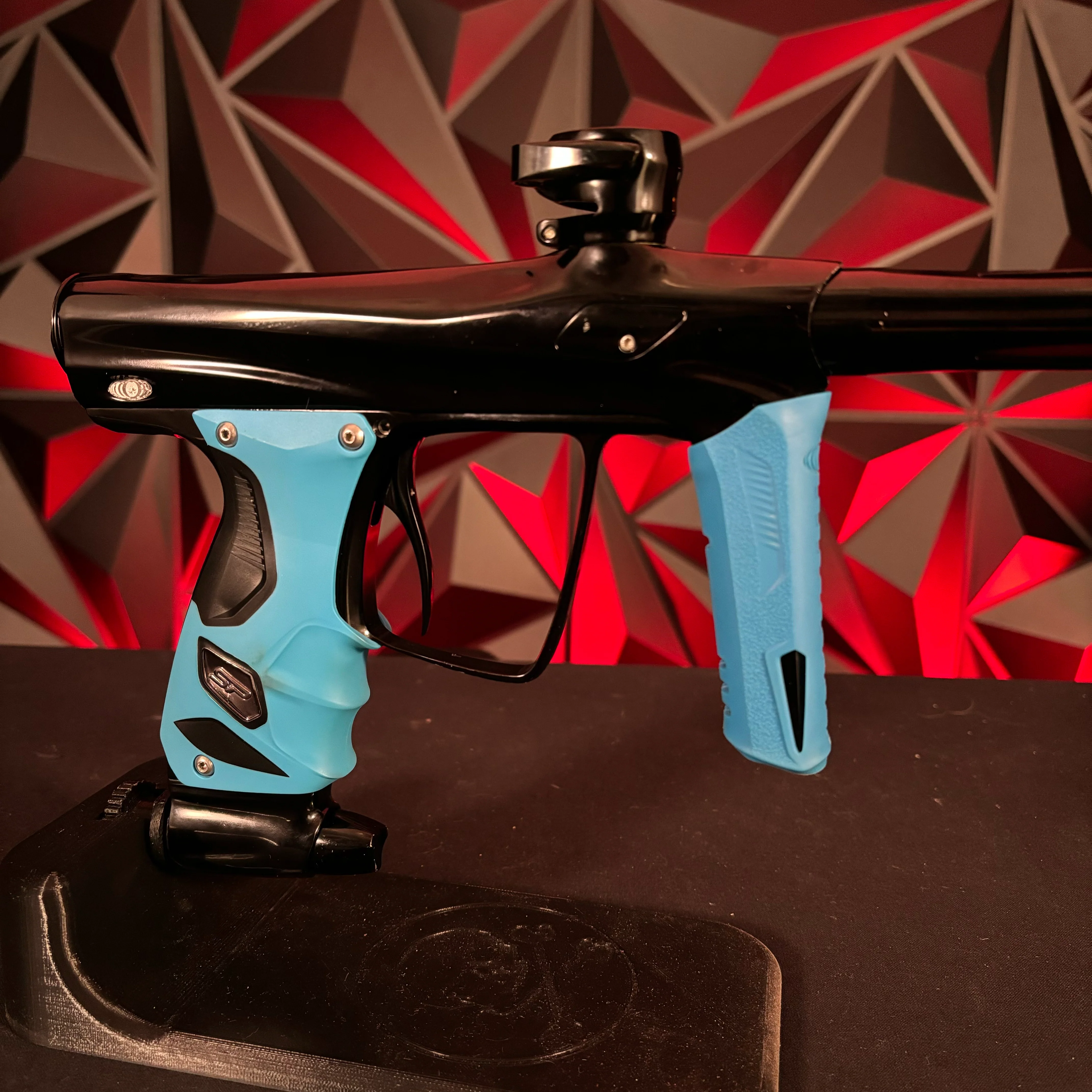 Used Shocker RSX Paintball Gun- Dust Black w/Blue Grip Kit - Image 4