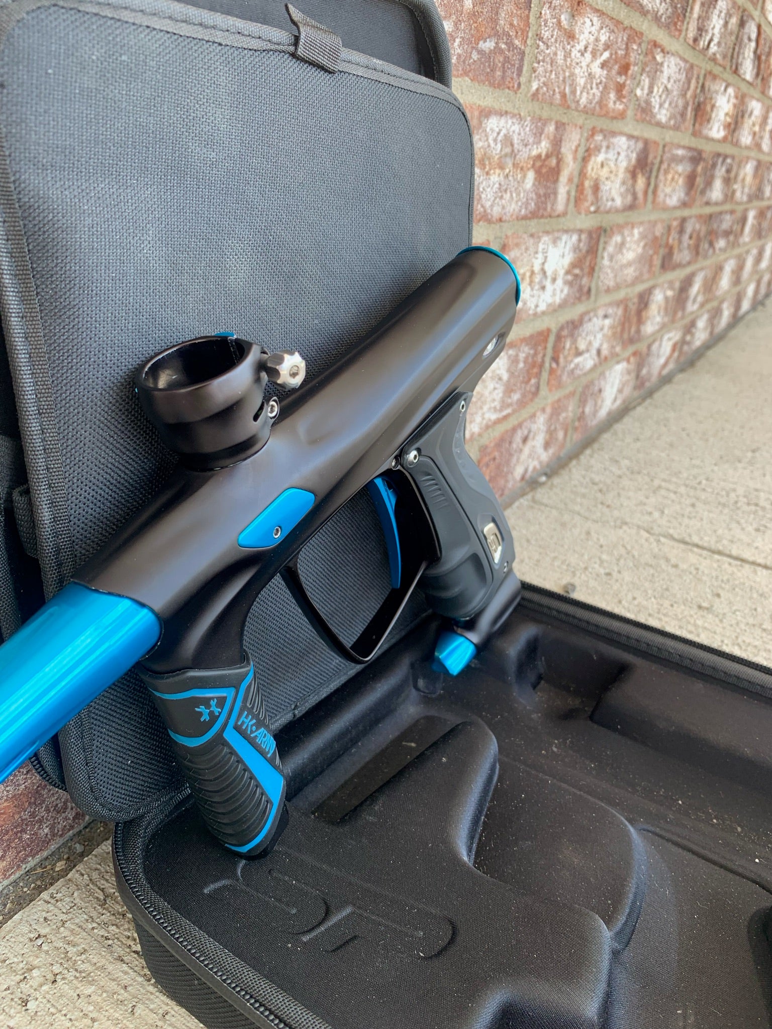 Used Smart Parts Shocker RSX Paintball Marker- Dust Black / Gloss Teal - Image 4