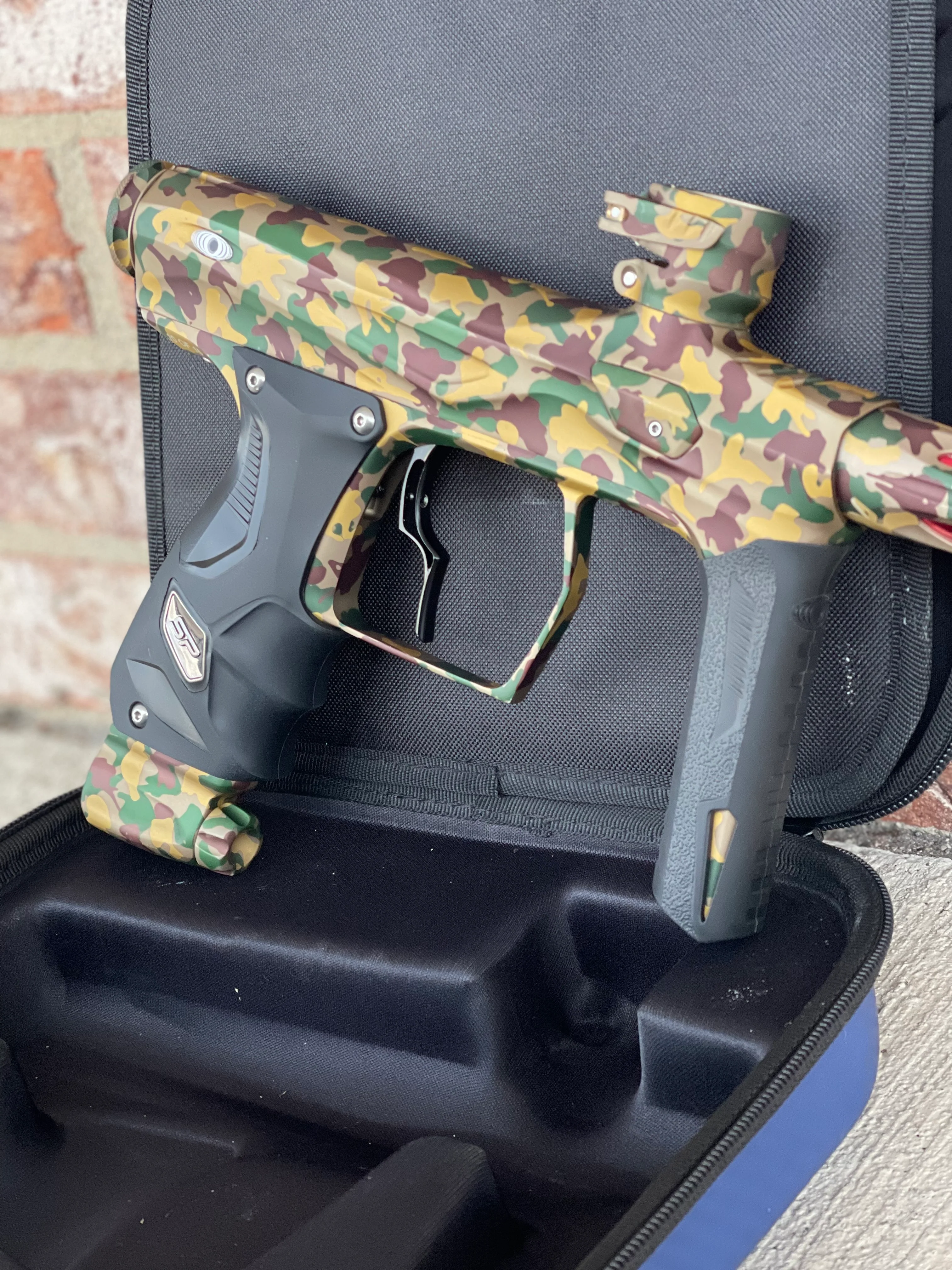 Used SP Shocker Amp Paintball Gun - LE Woodland Camo #10 - Image 3