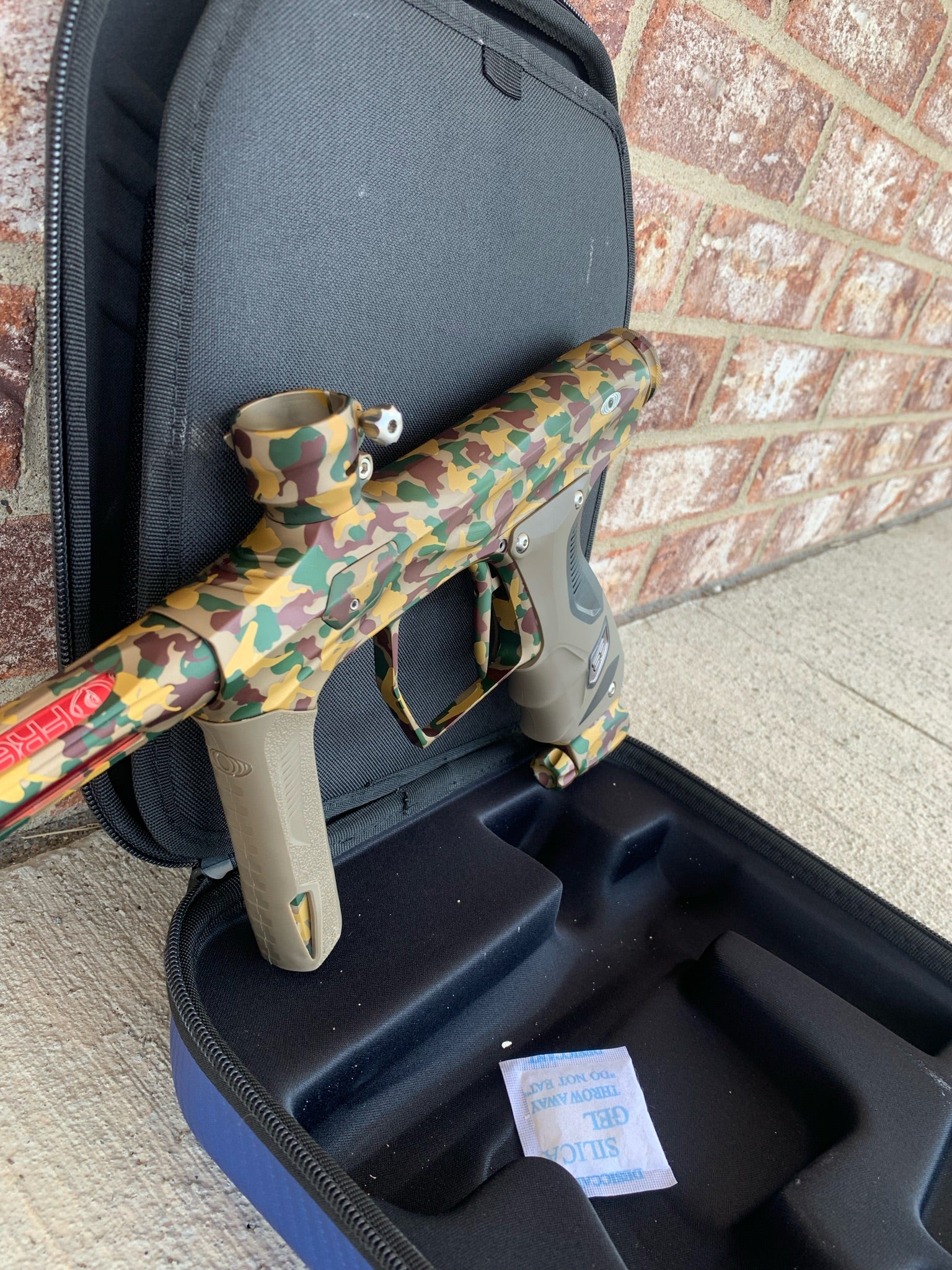 Used SP Shocker Amp Paintball Gun - LE Woodland Camo #9 - Image 4