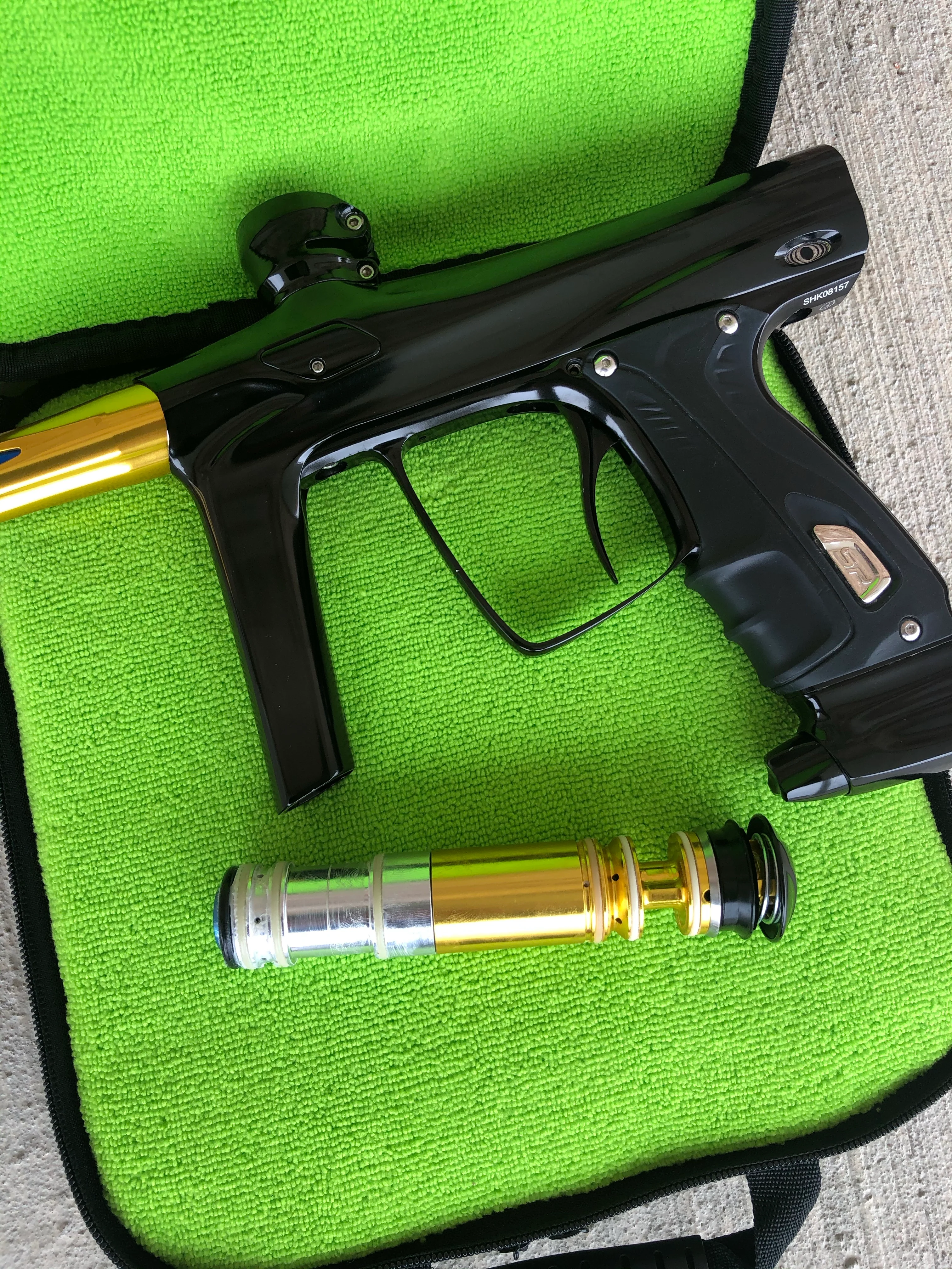Used SP Shocker RSX Paintball Gun - Gloss Black / Gold - Image 6