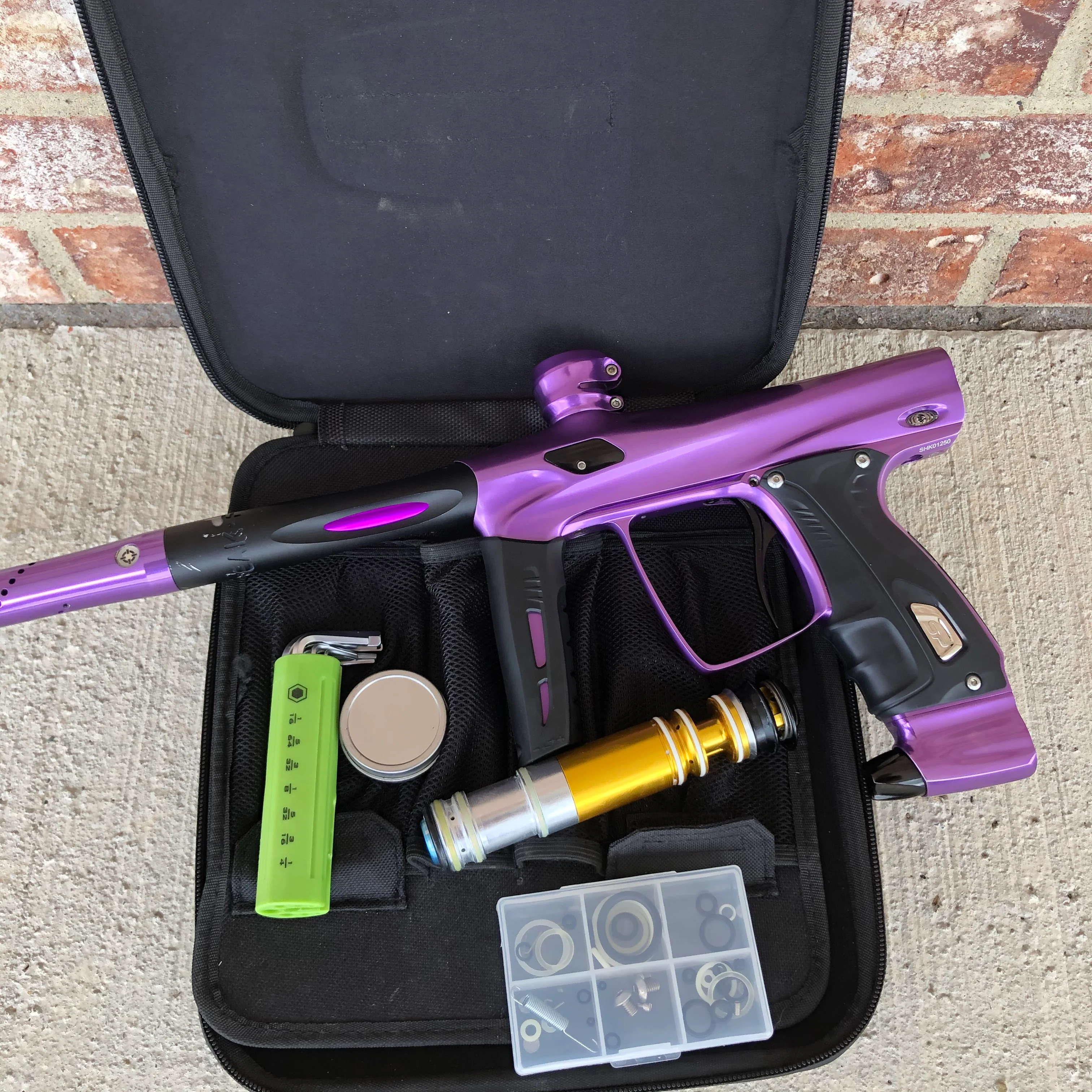 Used SP Shocker RSX Paintball Gun - Gloss Purple - Image 5