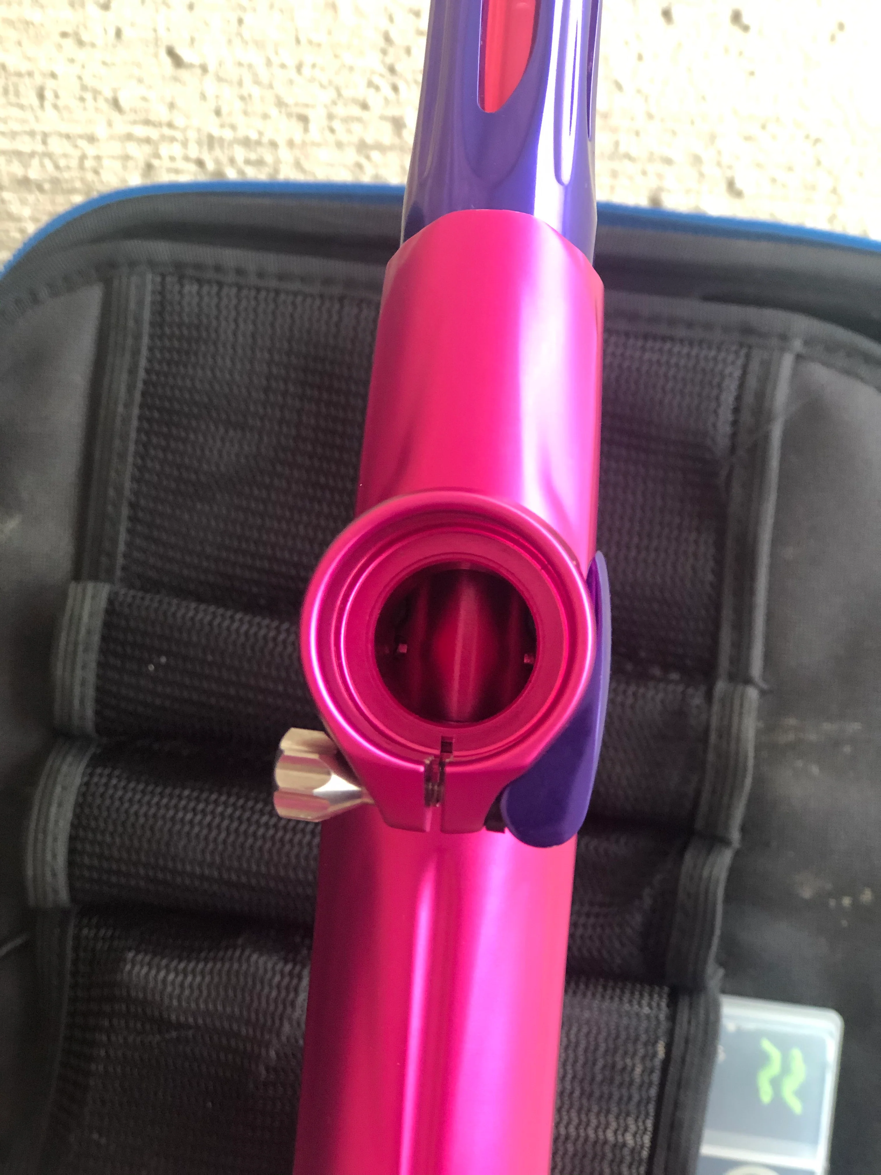 Used SP Shocker XLS Paintball Gun - Pink/Purple - Image 5