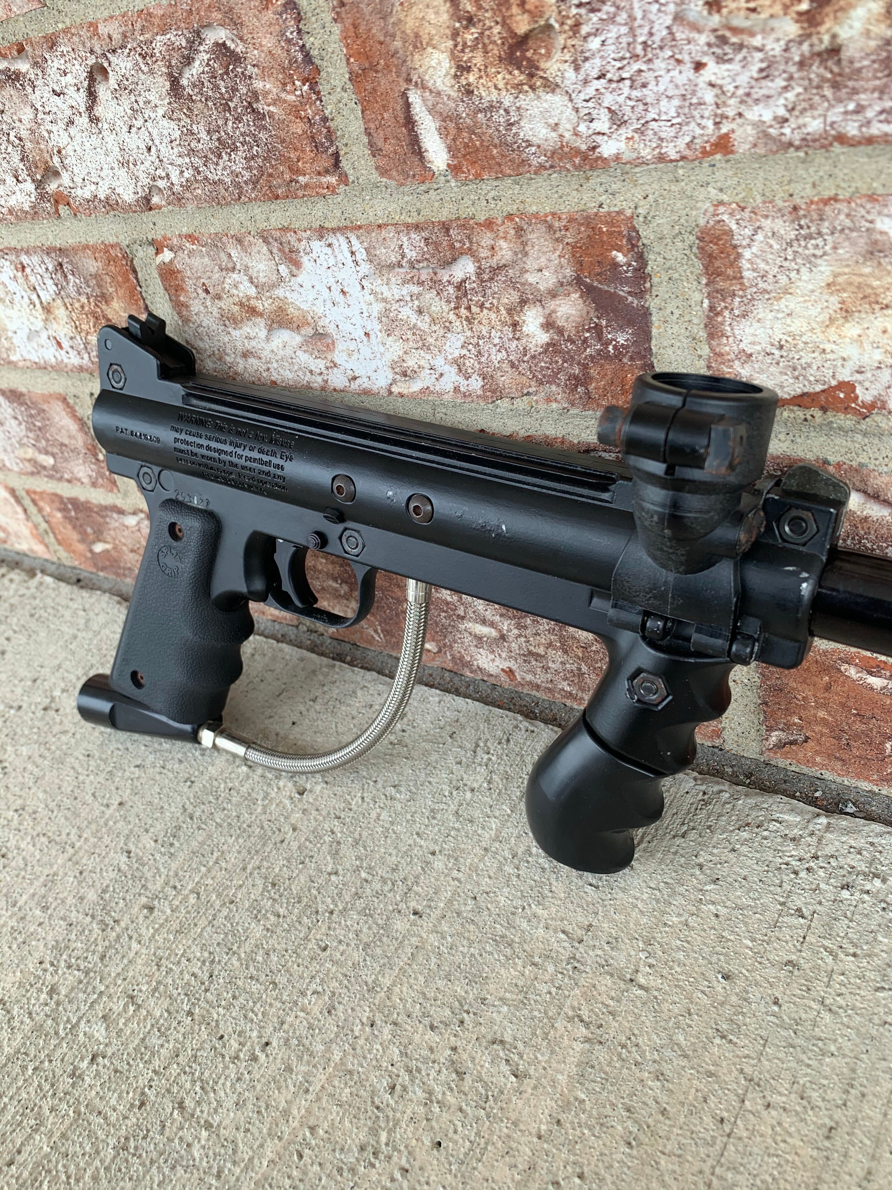 Used Tippmann 98 Custom - Black - Image 2