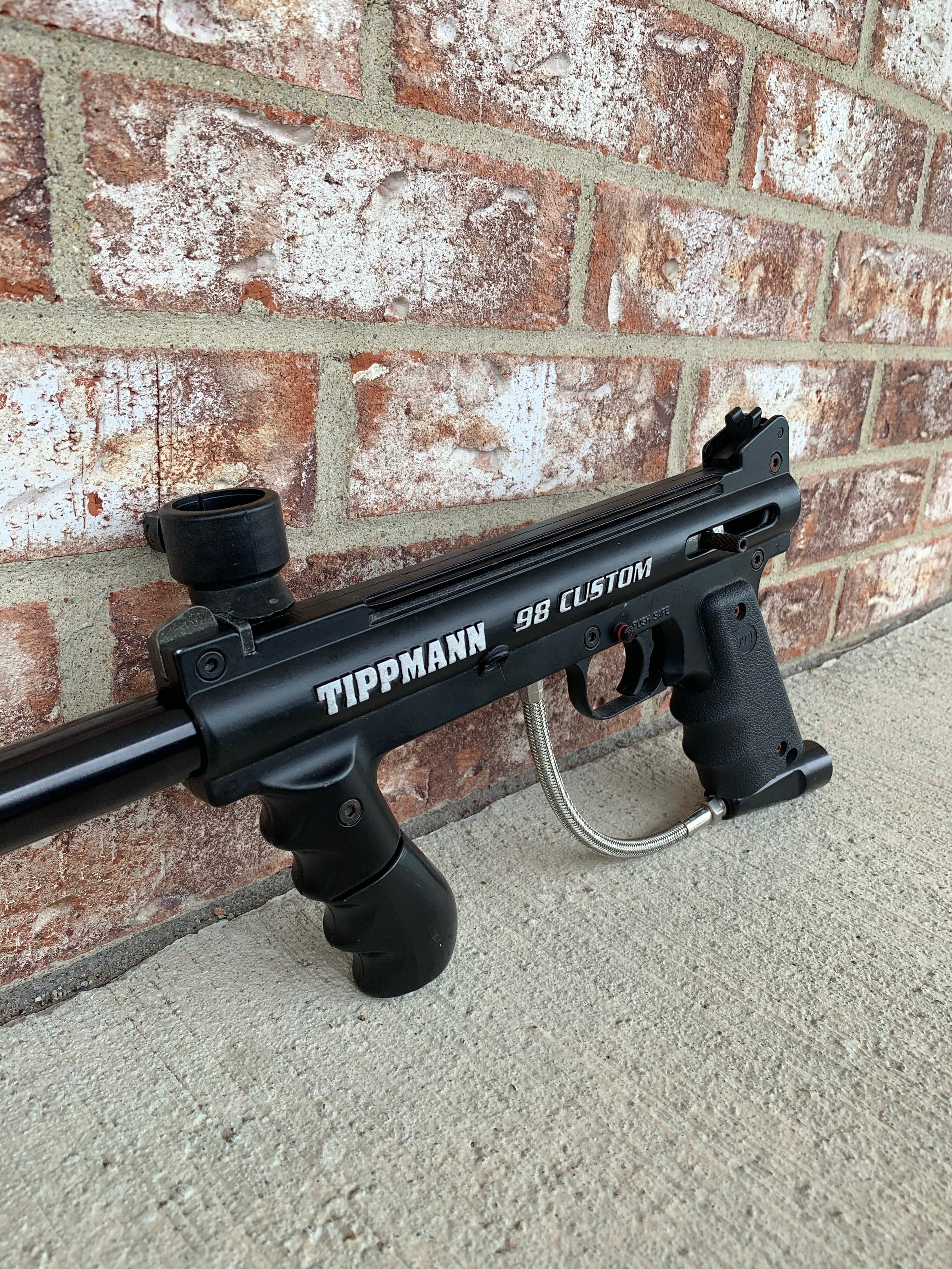 Used Tippmann 98 Custom - Black - Image 4