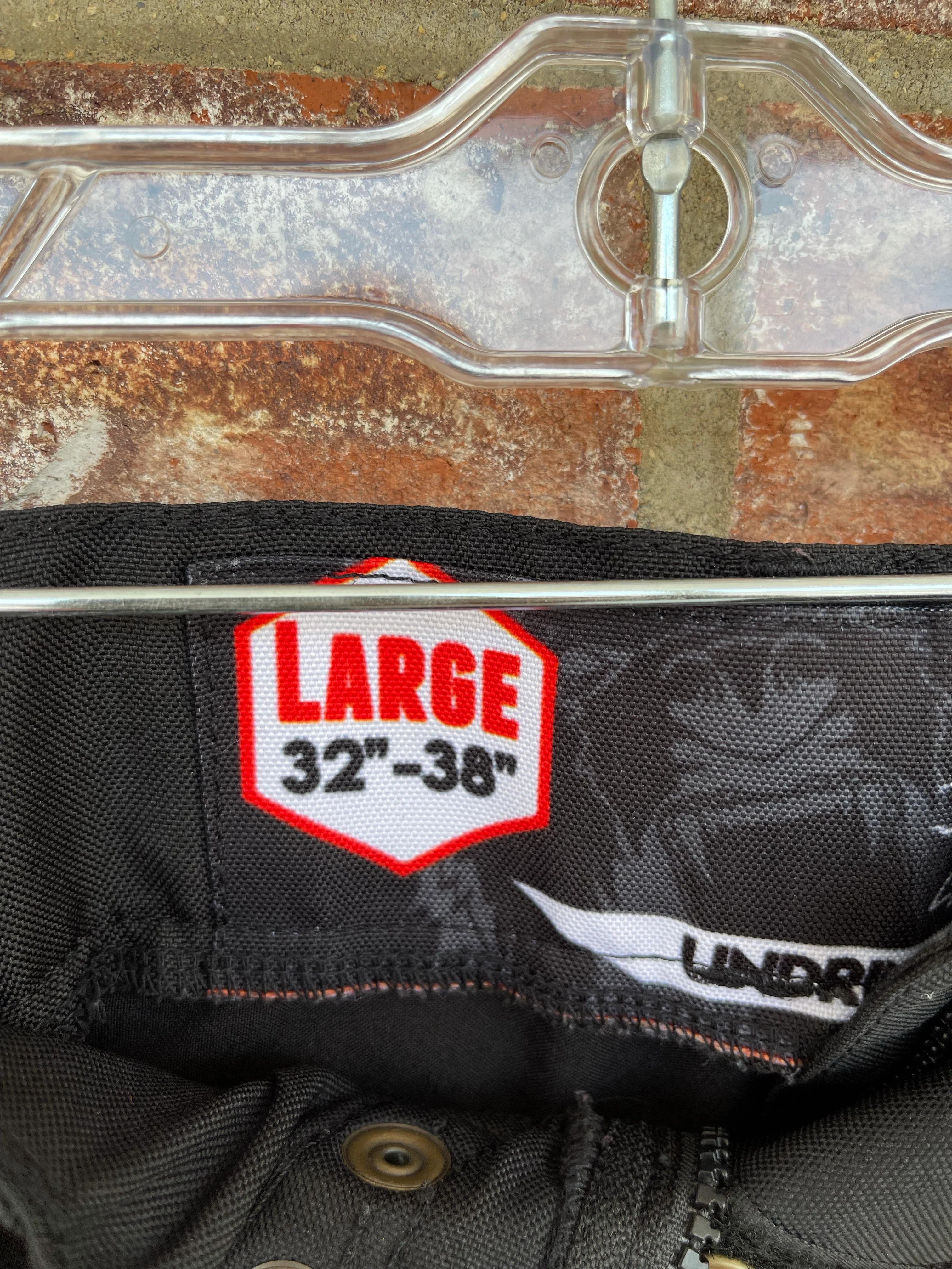 Used Undr Paintball Pants - Black - Large - Image 3