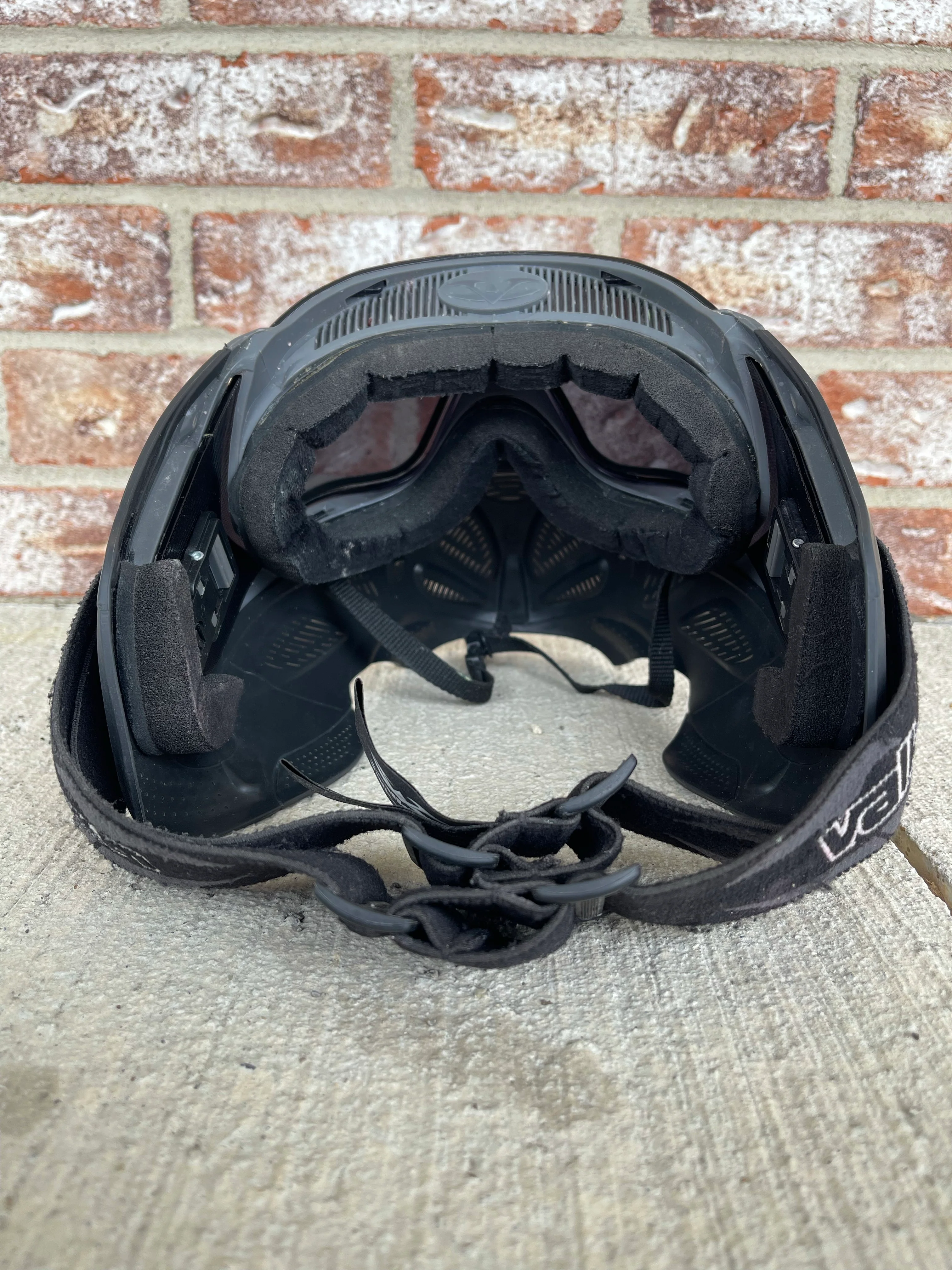 Used Valken Profit Paintball Mask - Black / Grey - Image 4