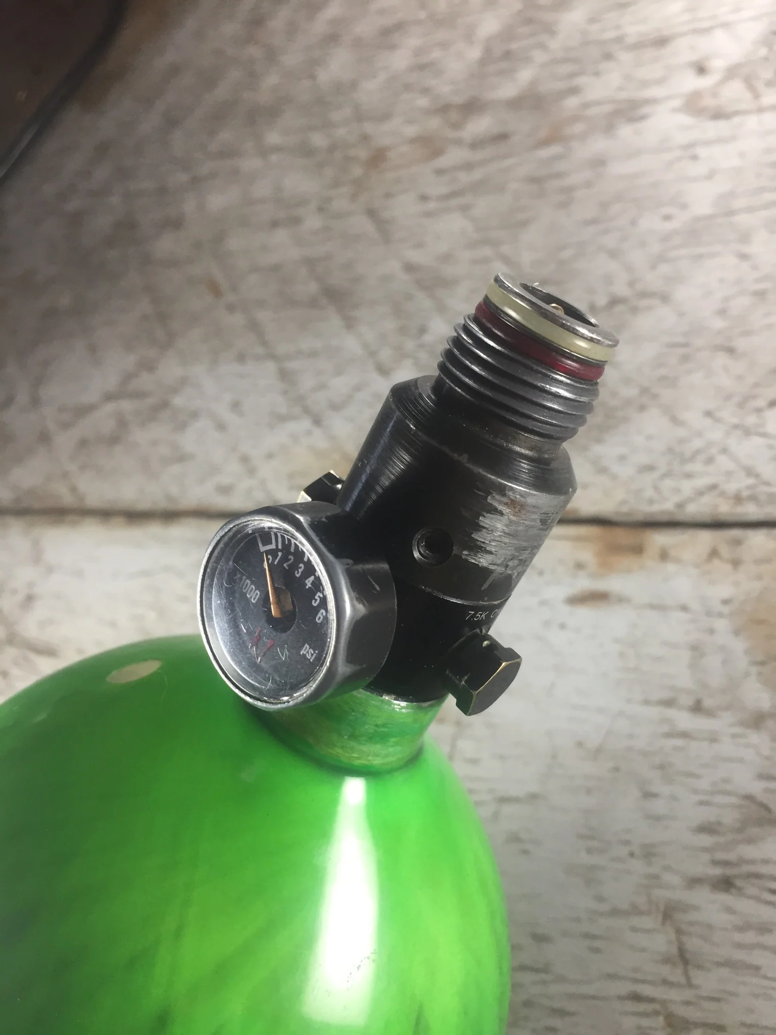 USED Valken Tank - 68/4500 w/ Ninja Regulator - Green - Image 4