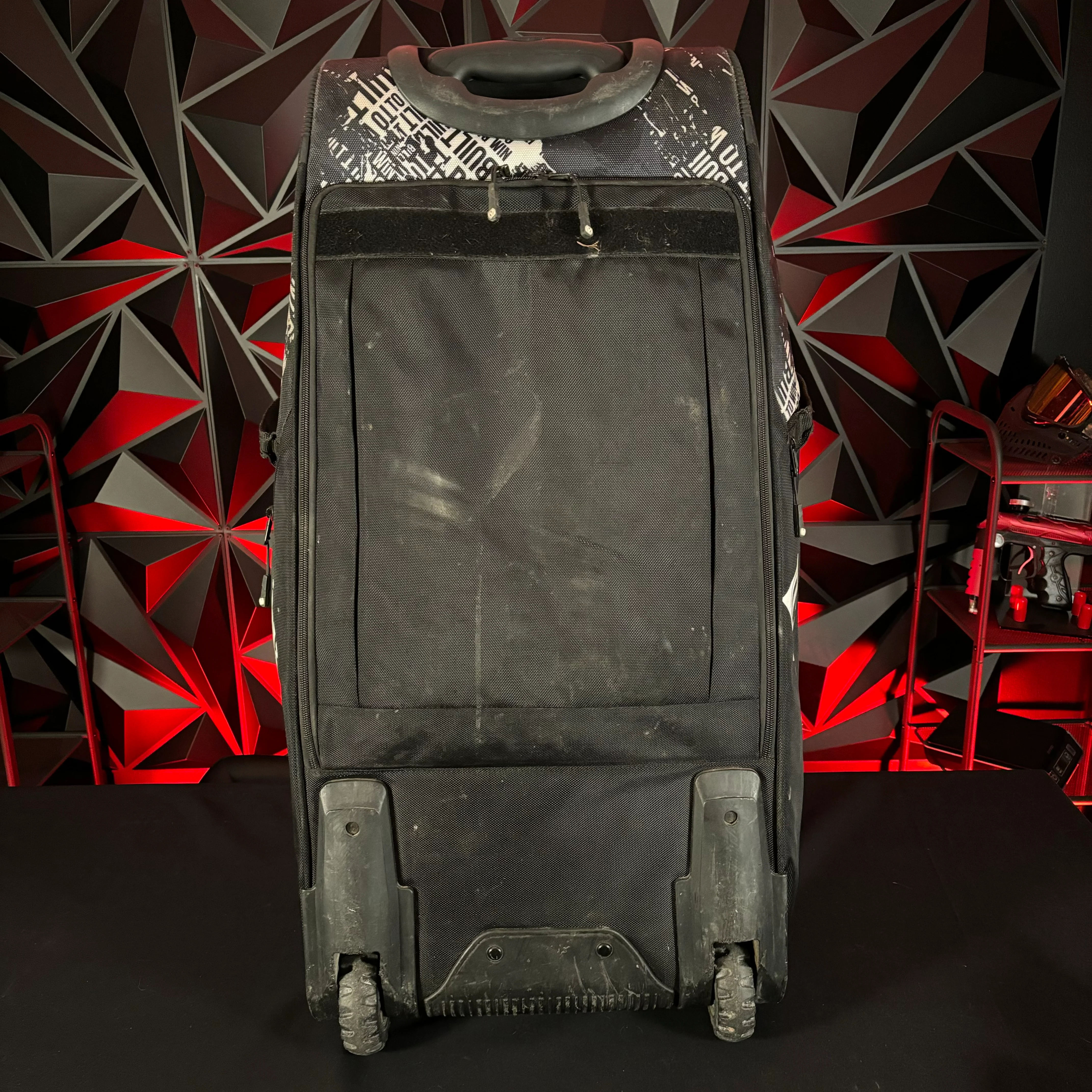Used Virtue High Roller Gear Bag - Image 5