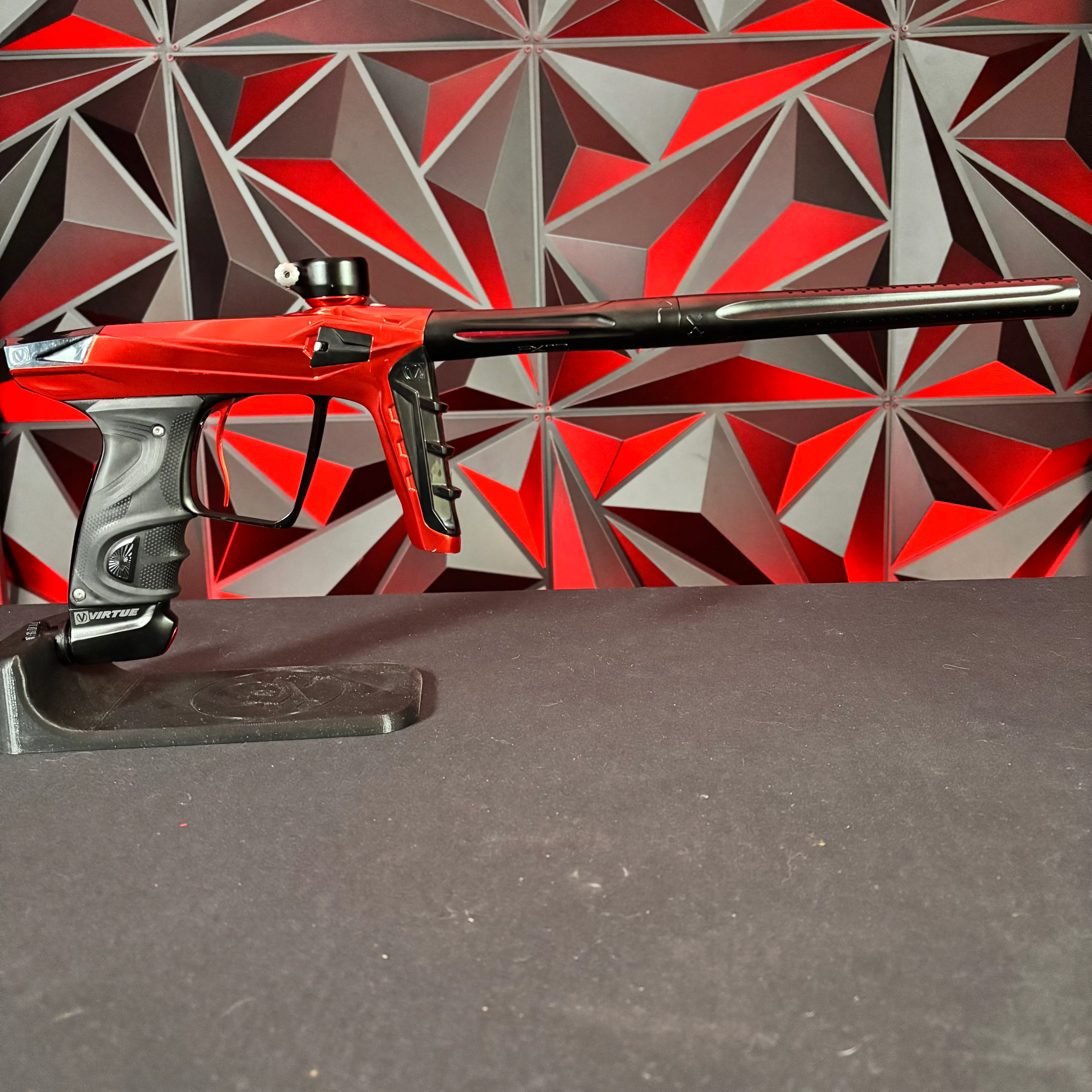 Used Virtue Luxe Ace Paintball Gun - Polished Red / Polished Black - Image 6