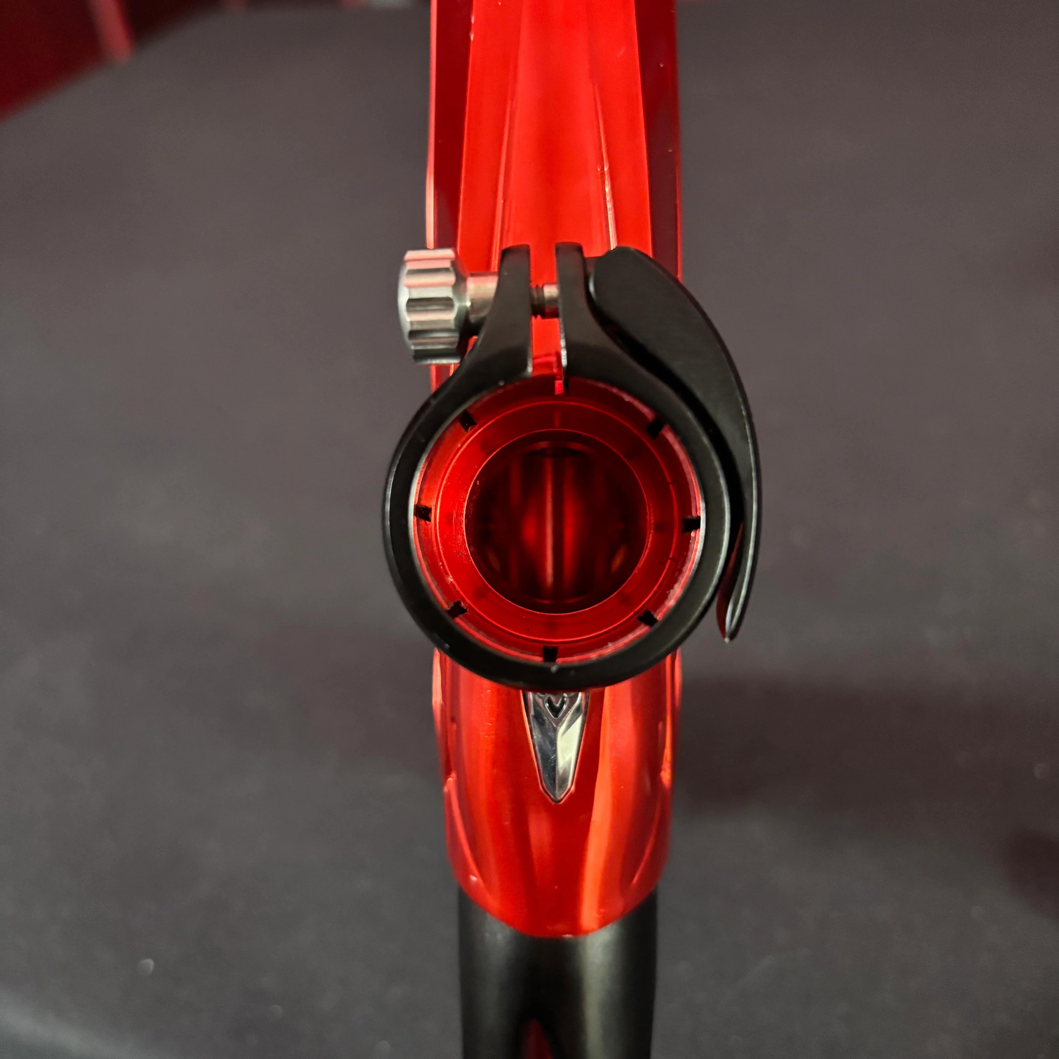 Used Virtue Luxe Ace Paintball Gun - Polished Red / Polished Black - Image 9