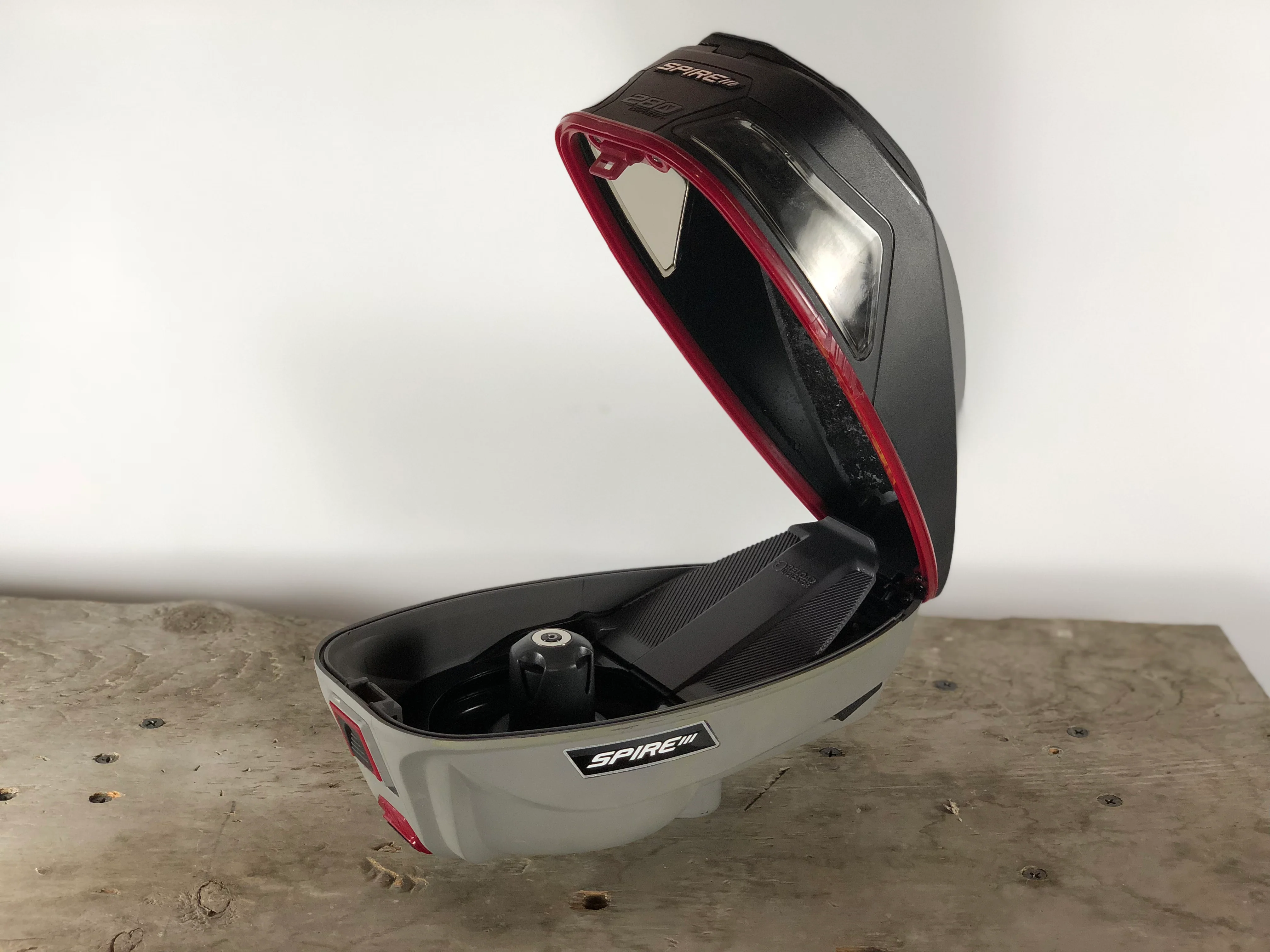 Used Virtue Spire 280 Paintball Loader with speed feed - Black/Gray/Red - Image 4