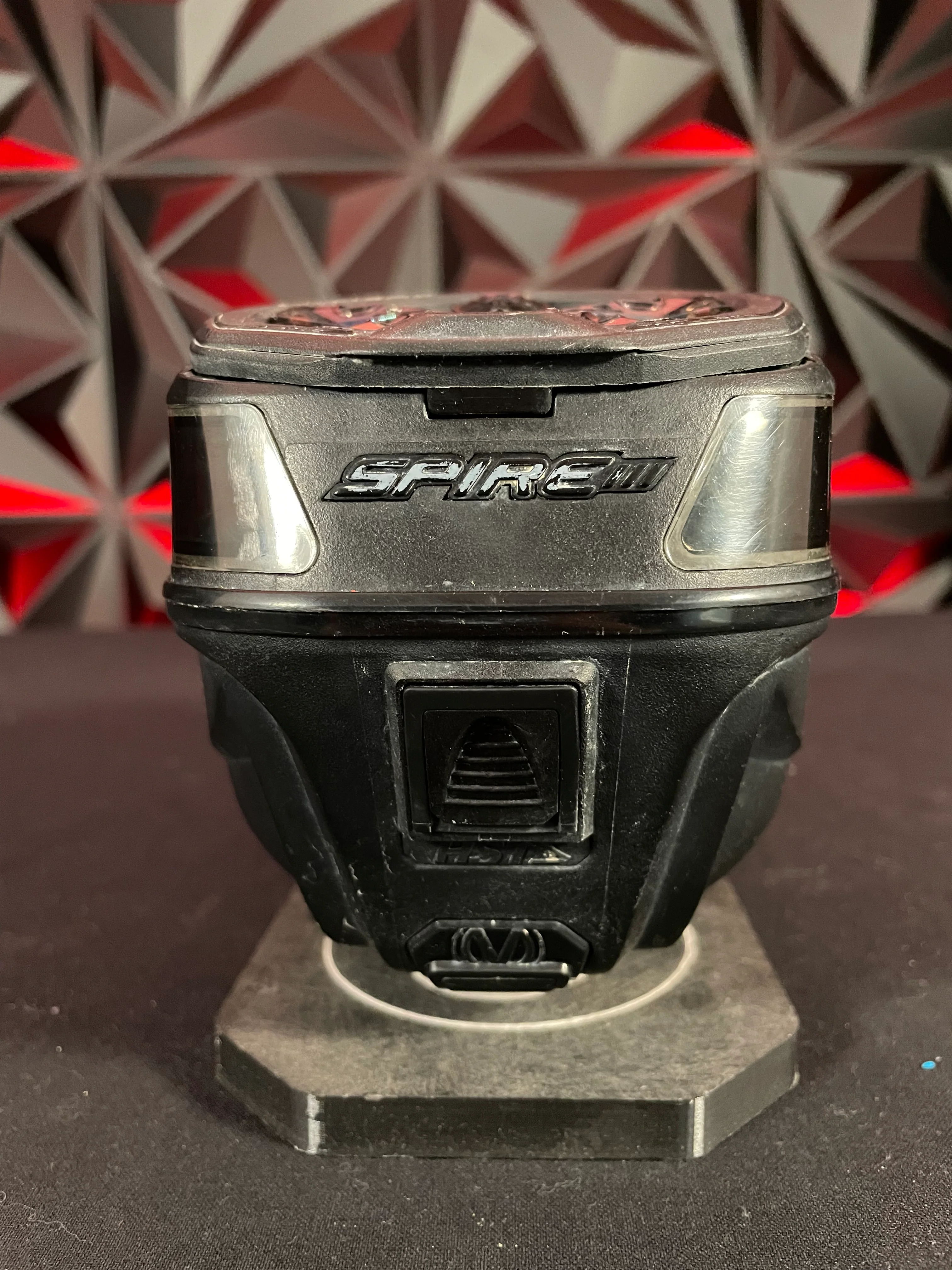 Used Virtue Spire 3 Paintball Loader - Black W/ Crown Speedfeed - Image 3