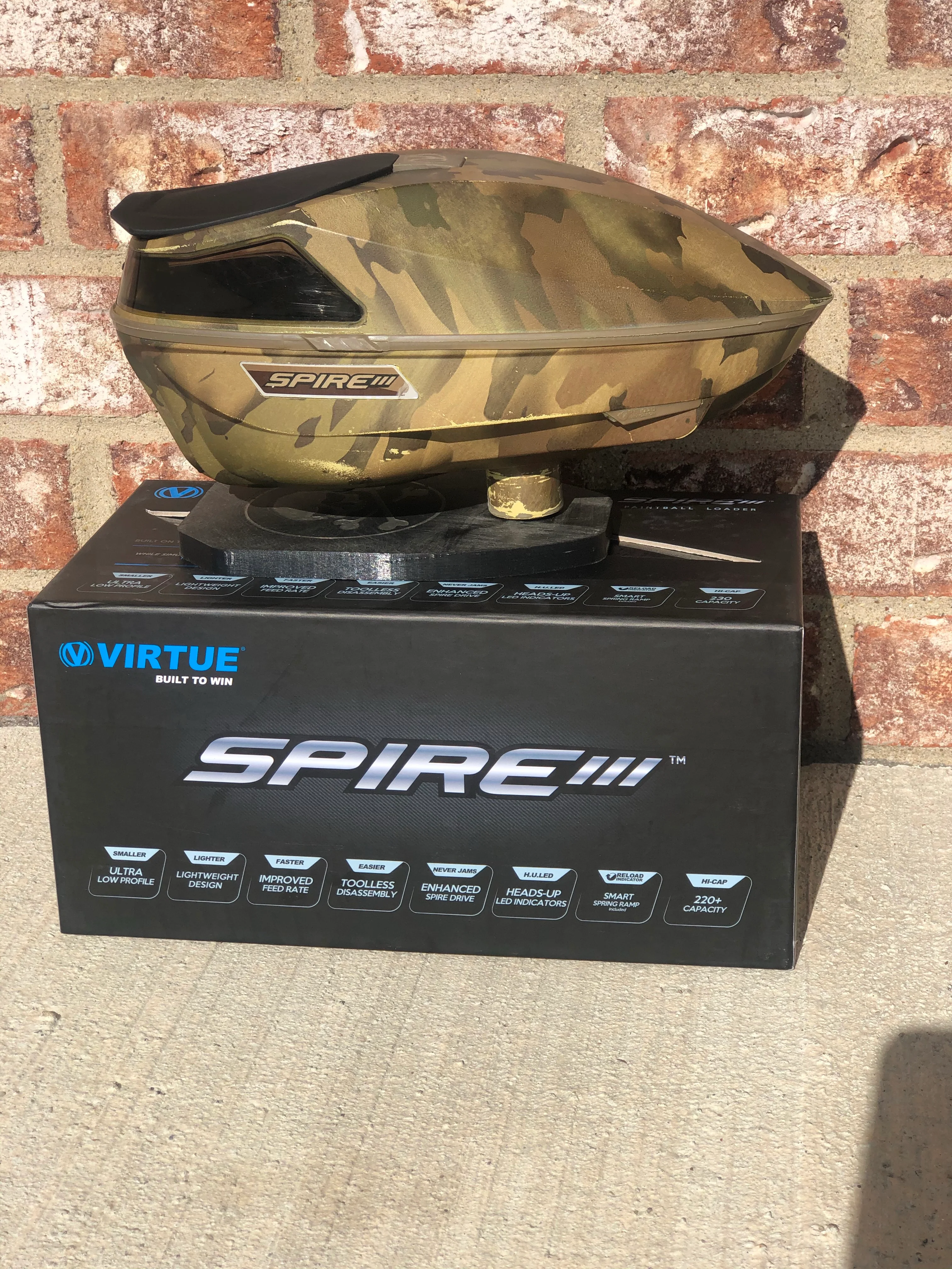 Used Virtue Spire 3 Paintball Loader - Camo - Image 2