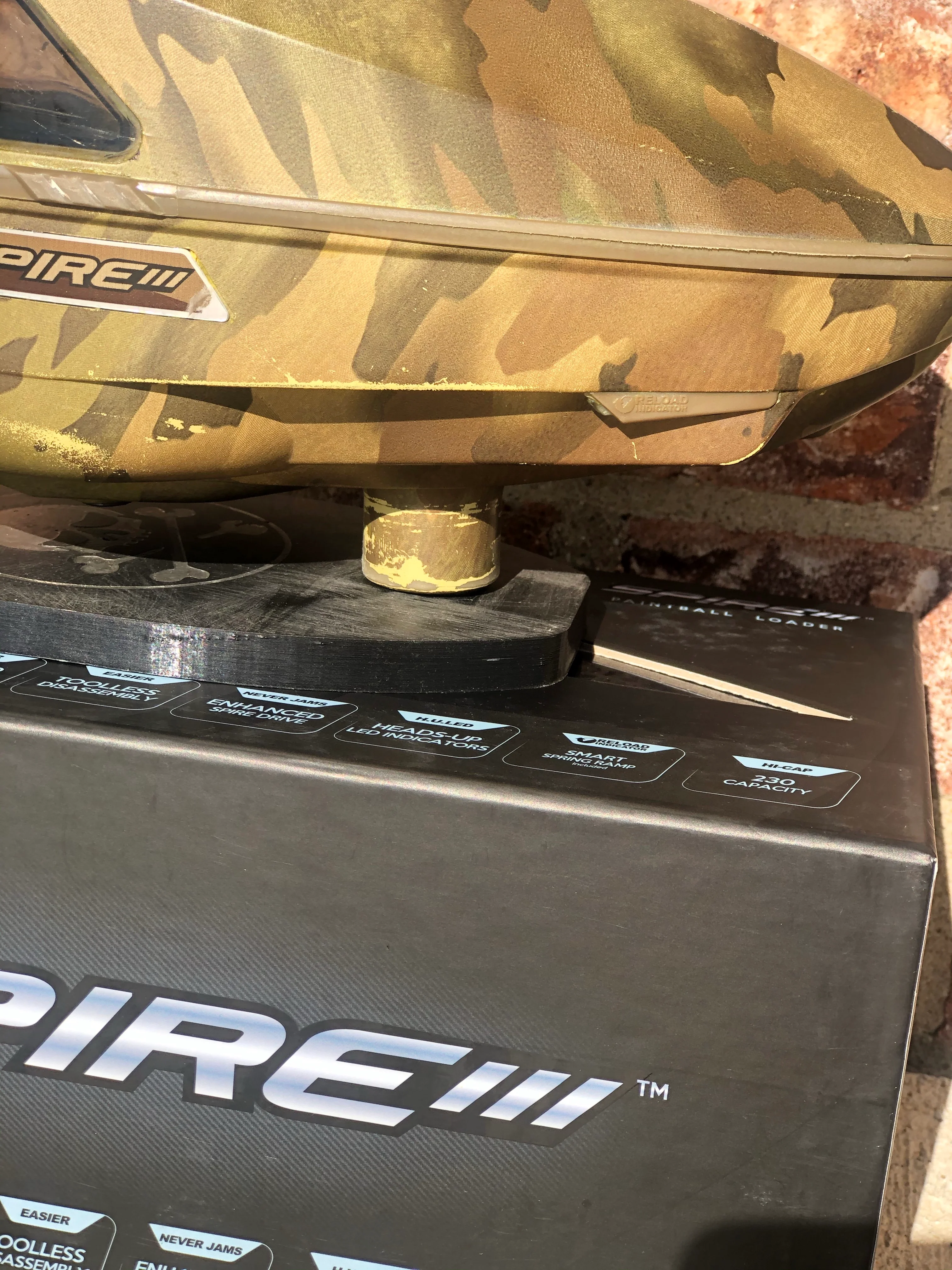 Used Virtue Spire 3 Paintball Loader - Camo - Image 4